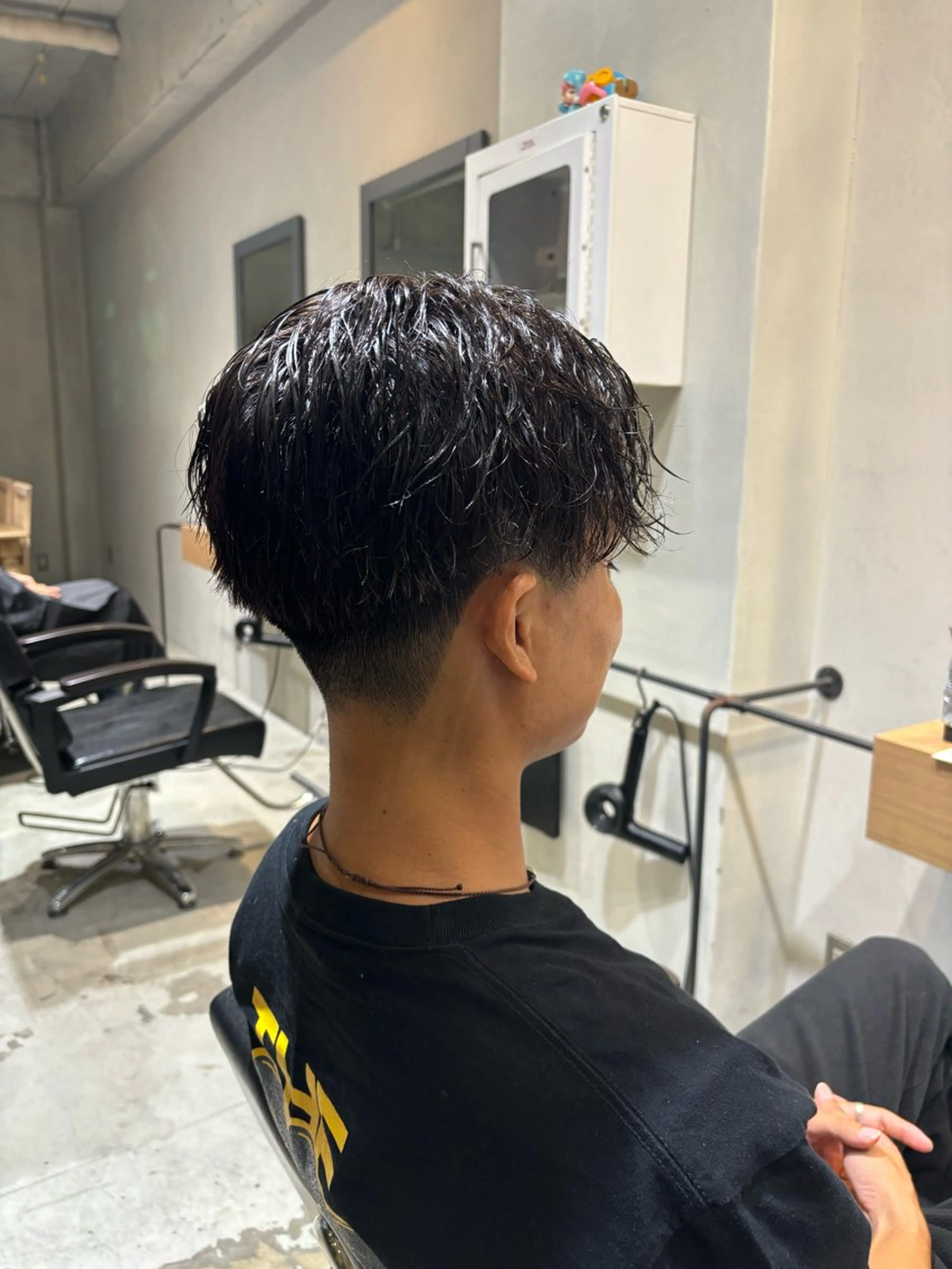 メンズ メンズパーマ ツーブロック カット HANGOUT / ミウのヘアスタイル