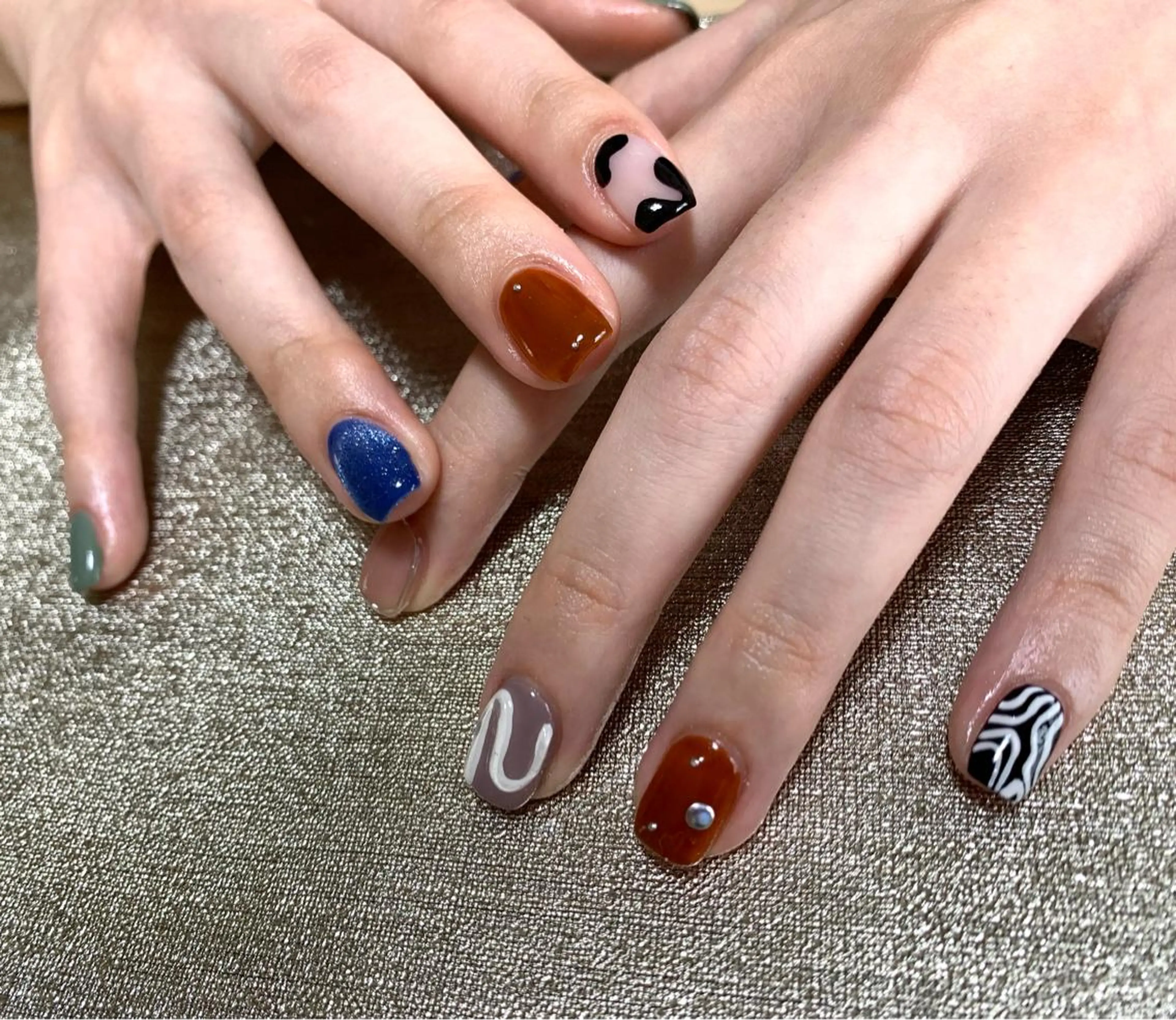 ネイル マグネットネイル ニュアンスネイル ハンドネイル 斉藤 姫乃のネイルデザイン