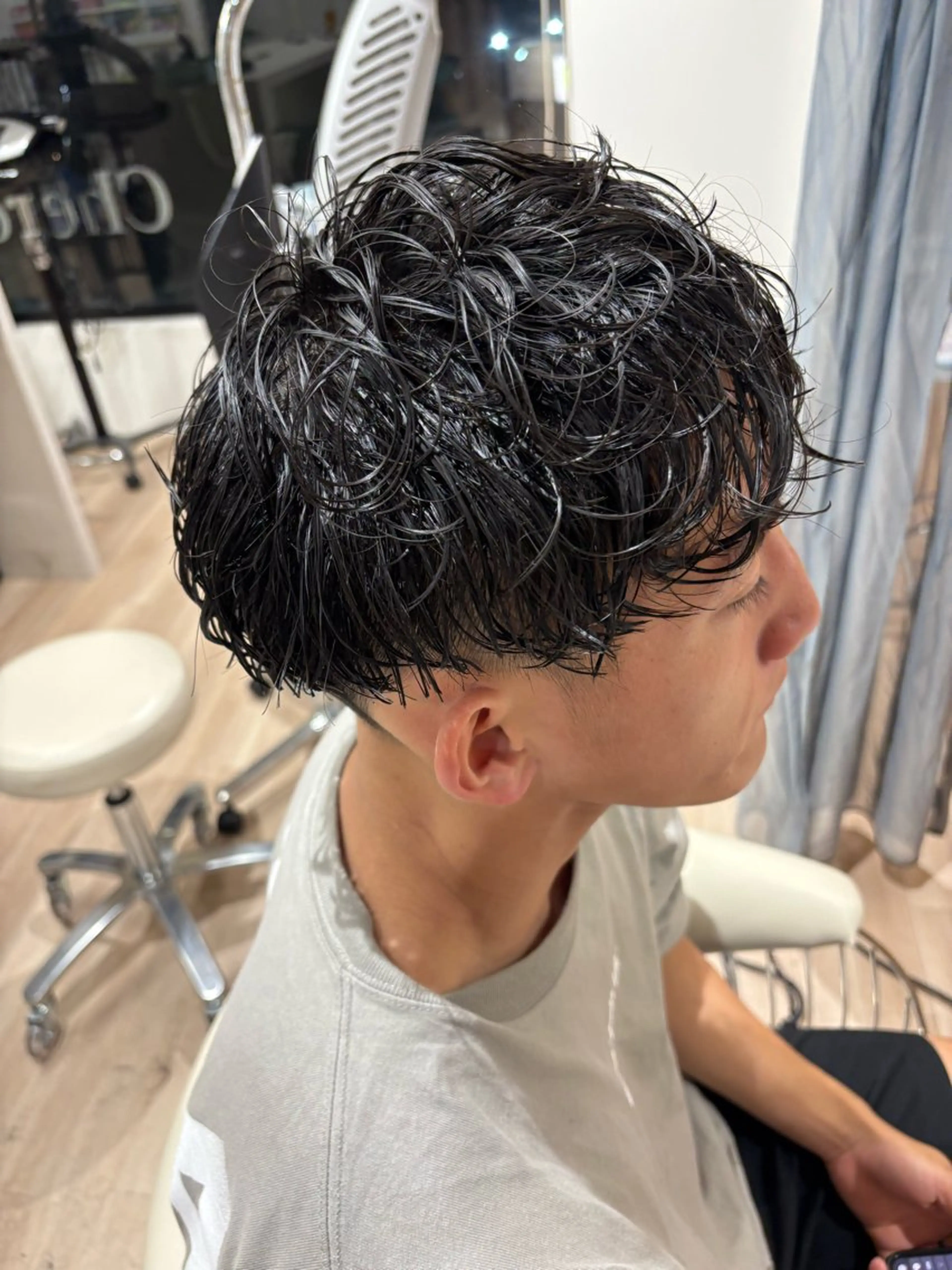 パーマ 艶カラー/レイヤー /chere 金剛店のヘアスタイル