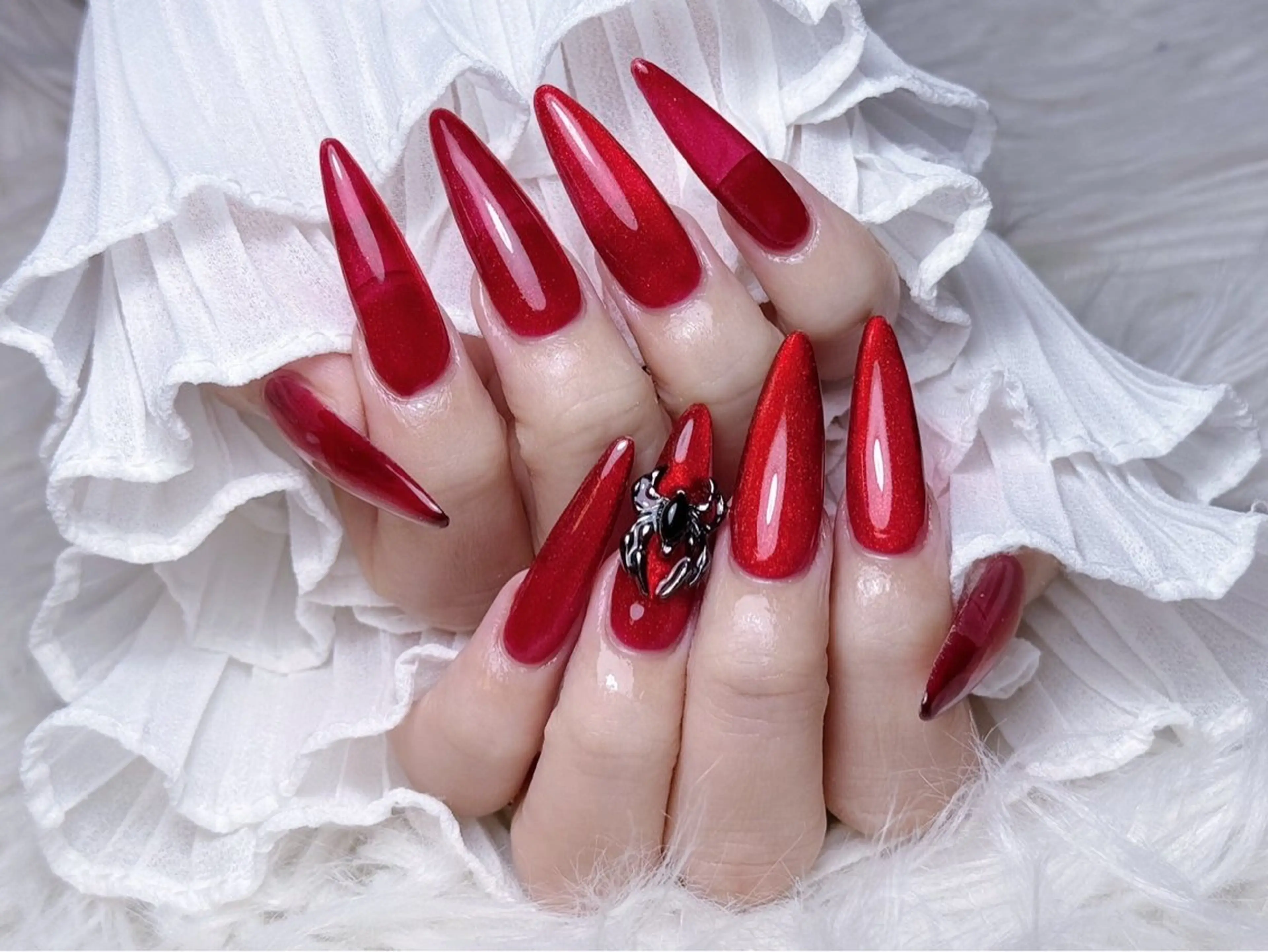 ネイル チークネイル 長さ出し フラワーネイル フレンチネイル ガーリー NEW NAIL 池袋のネイルデザイン