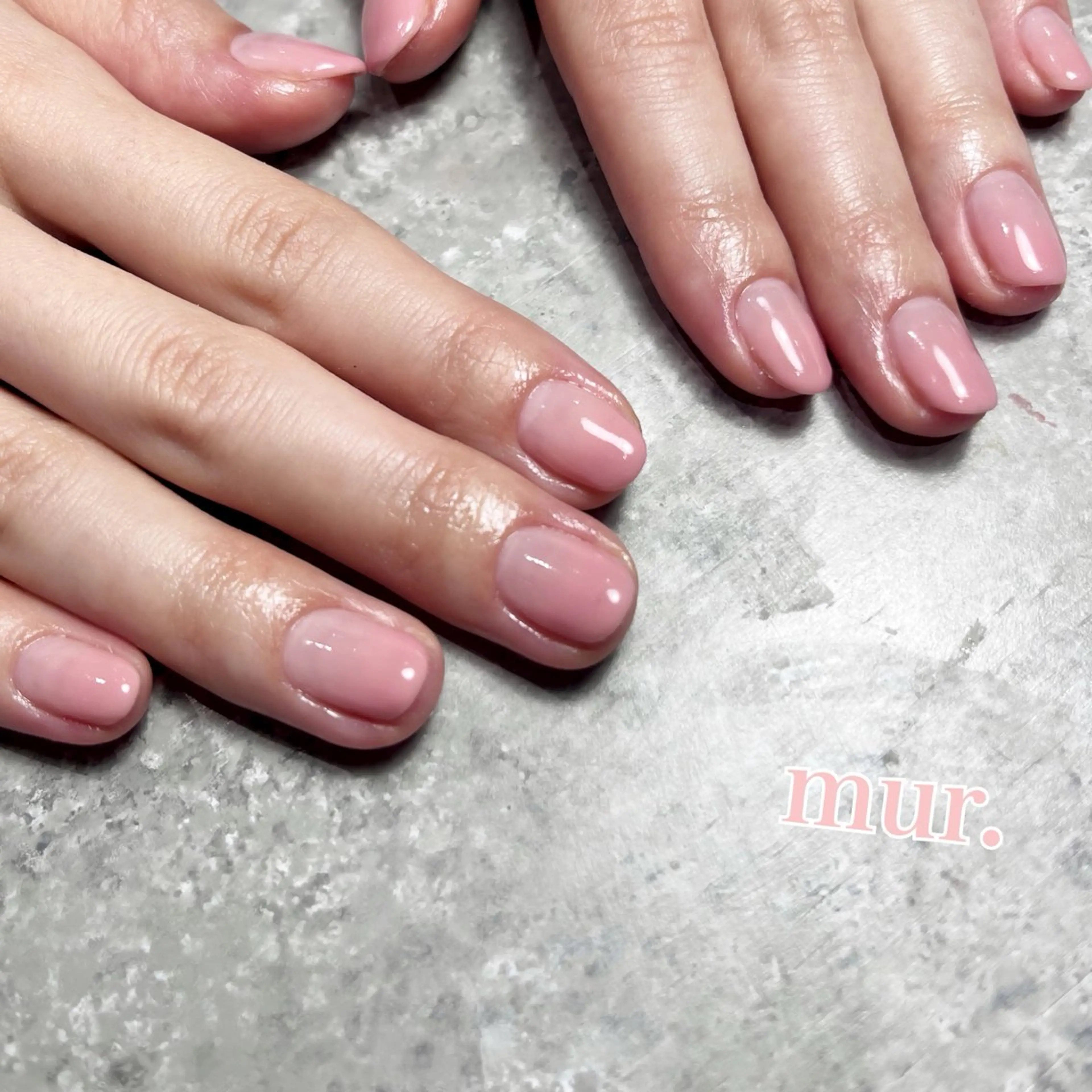 ネイル グラデーション nailsalon mur.のネイルデザイン