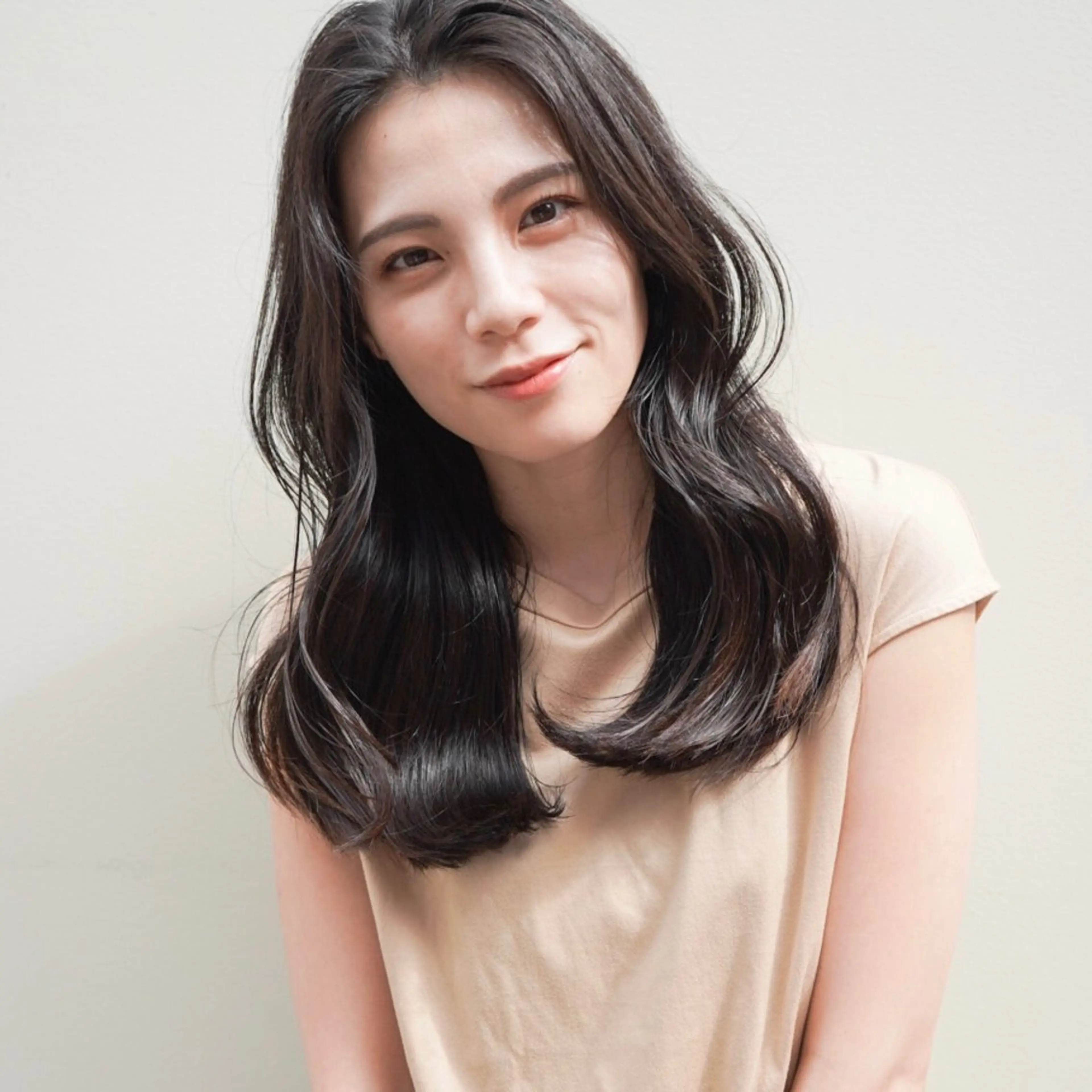 ロング カラー 韓国風ヘア 巻ける髪質改善で美髪 にデザイン✨/よしみのヘアスタイル