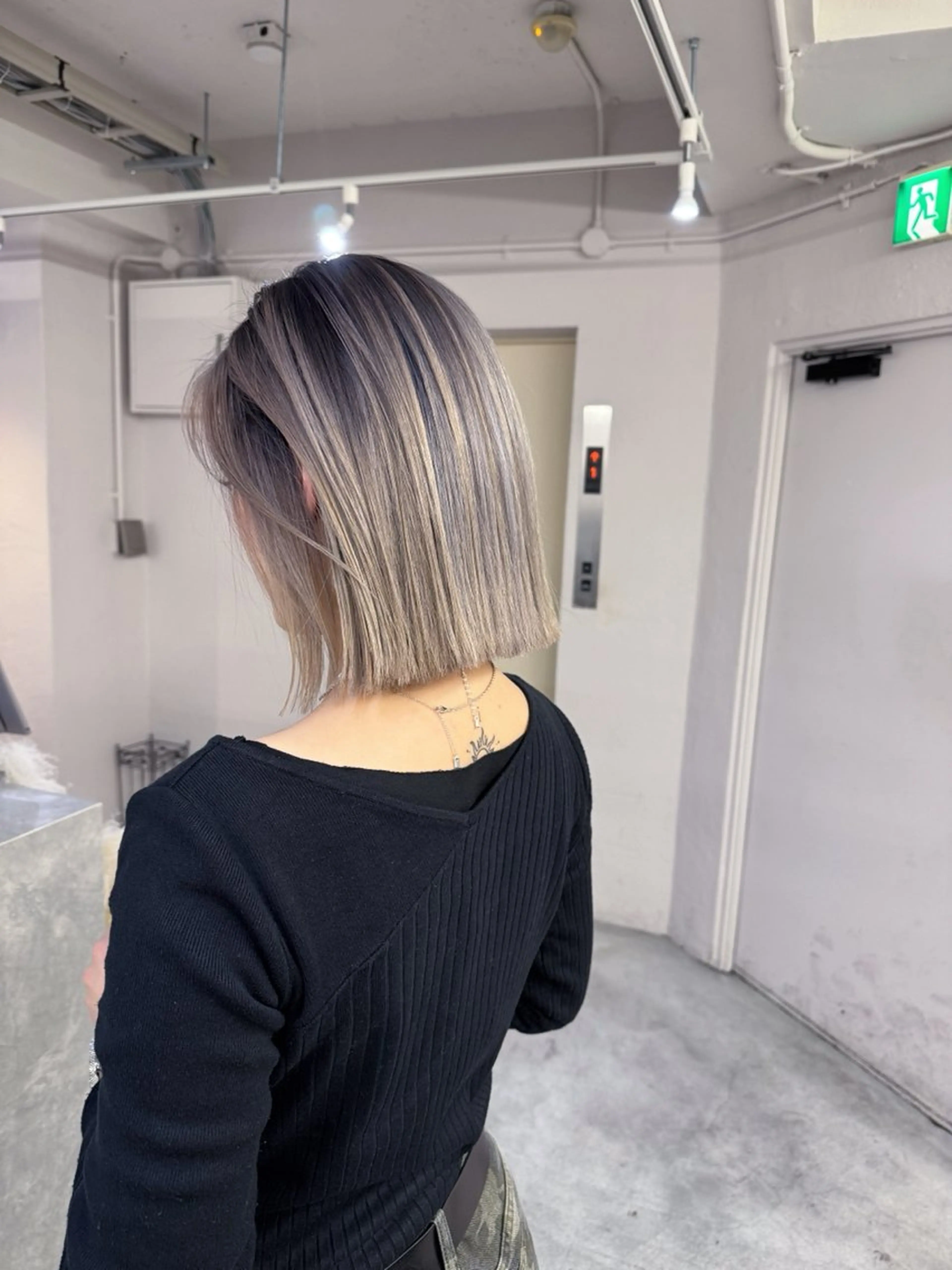 ミディアム ヘアカラー ブリーチ/ゆうと /ハイトーンのヘアスタイル