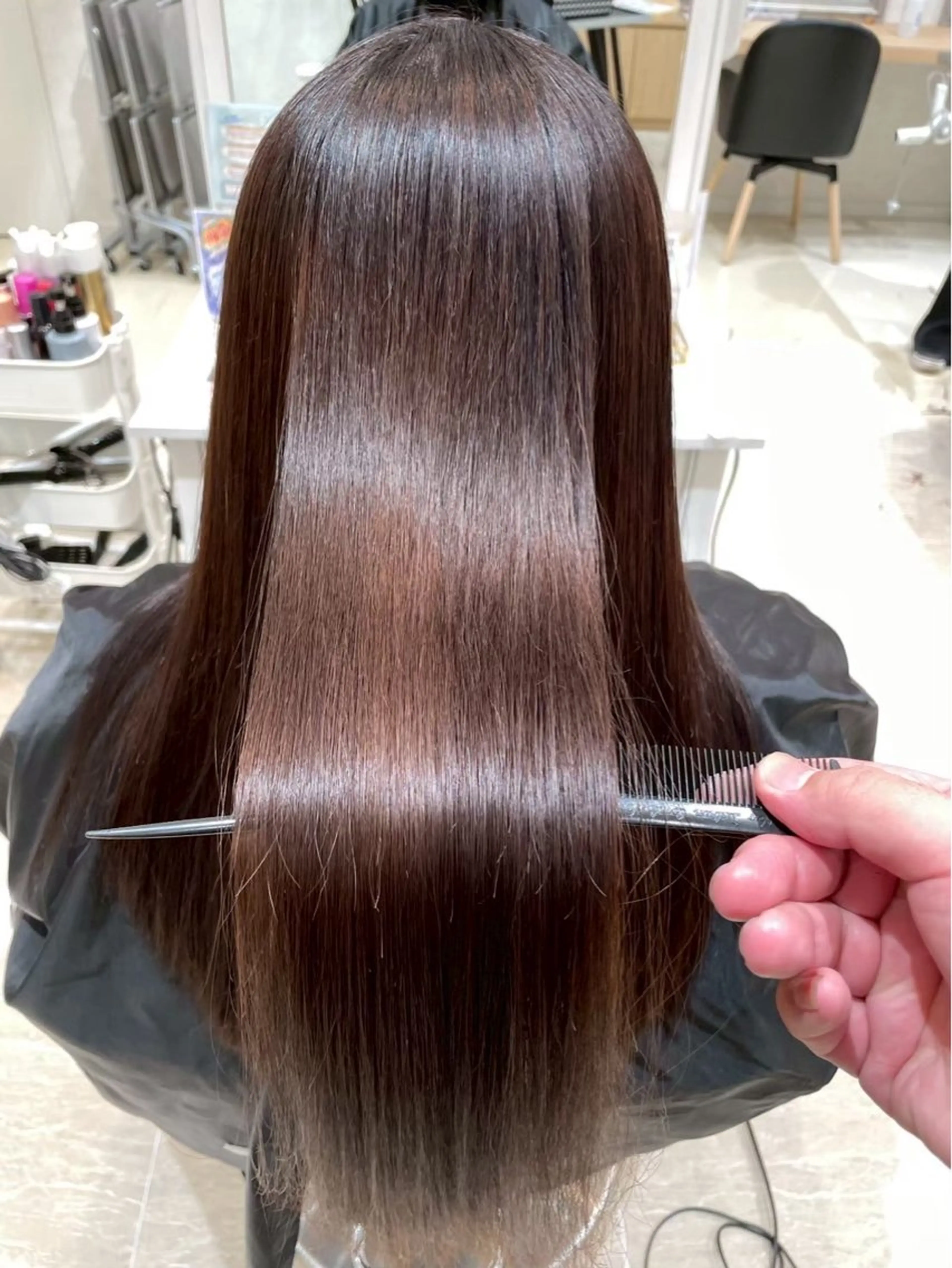 ロング 土屋 京香のヘアスタイル