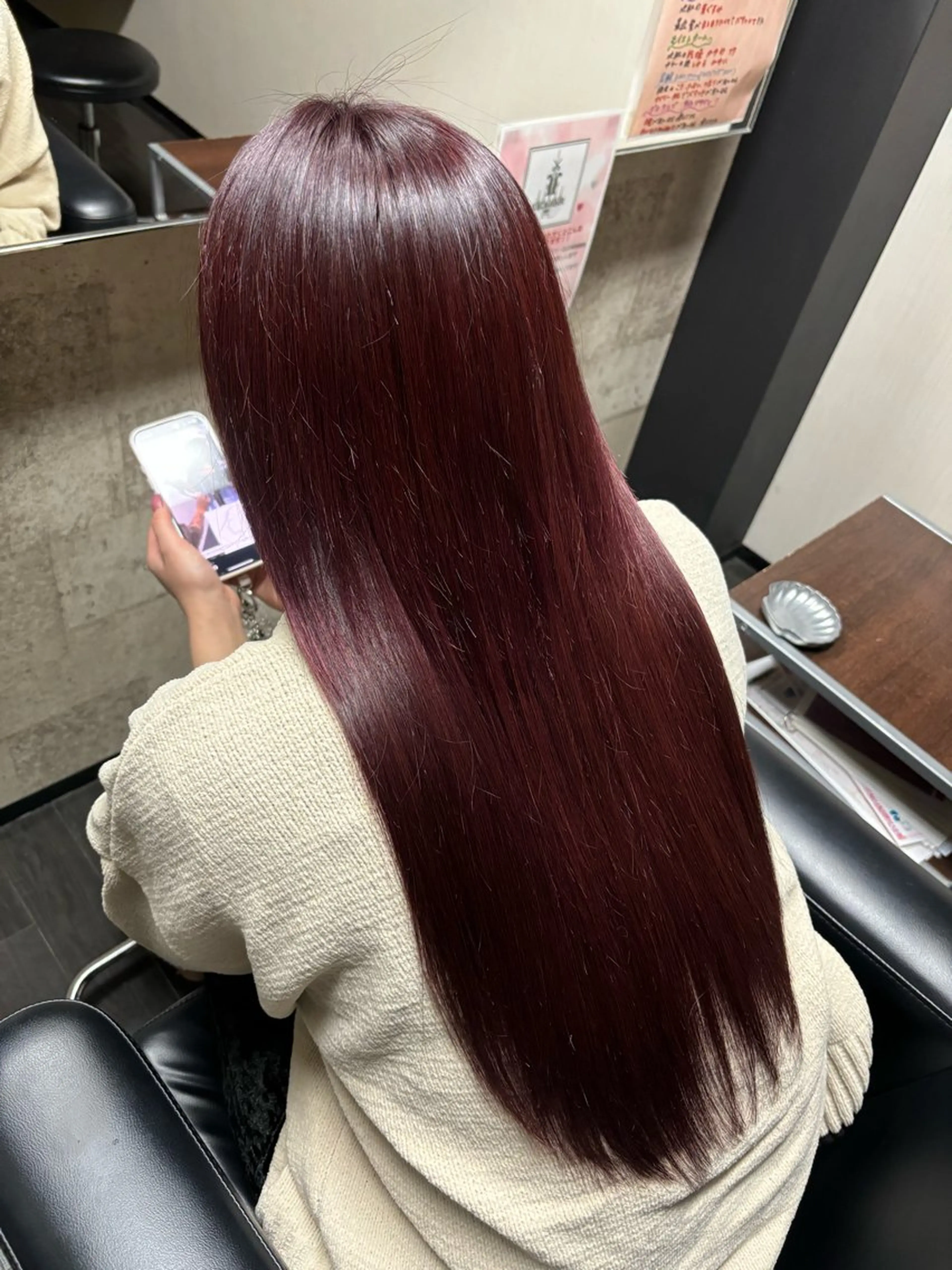 ロング カラー ボルドーカラー ピンクカラー jlica hair サンフラワー通り所属・下河 美友のヘアスタイル