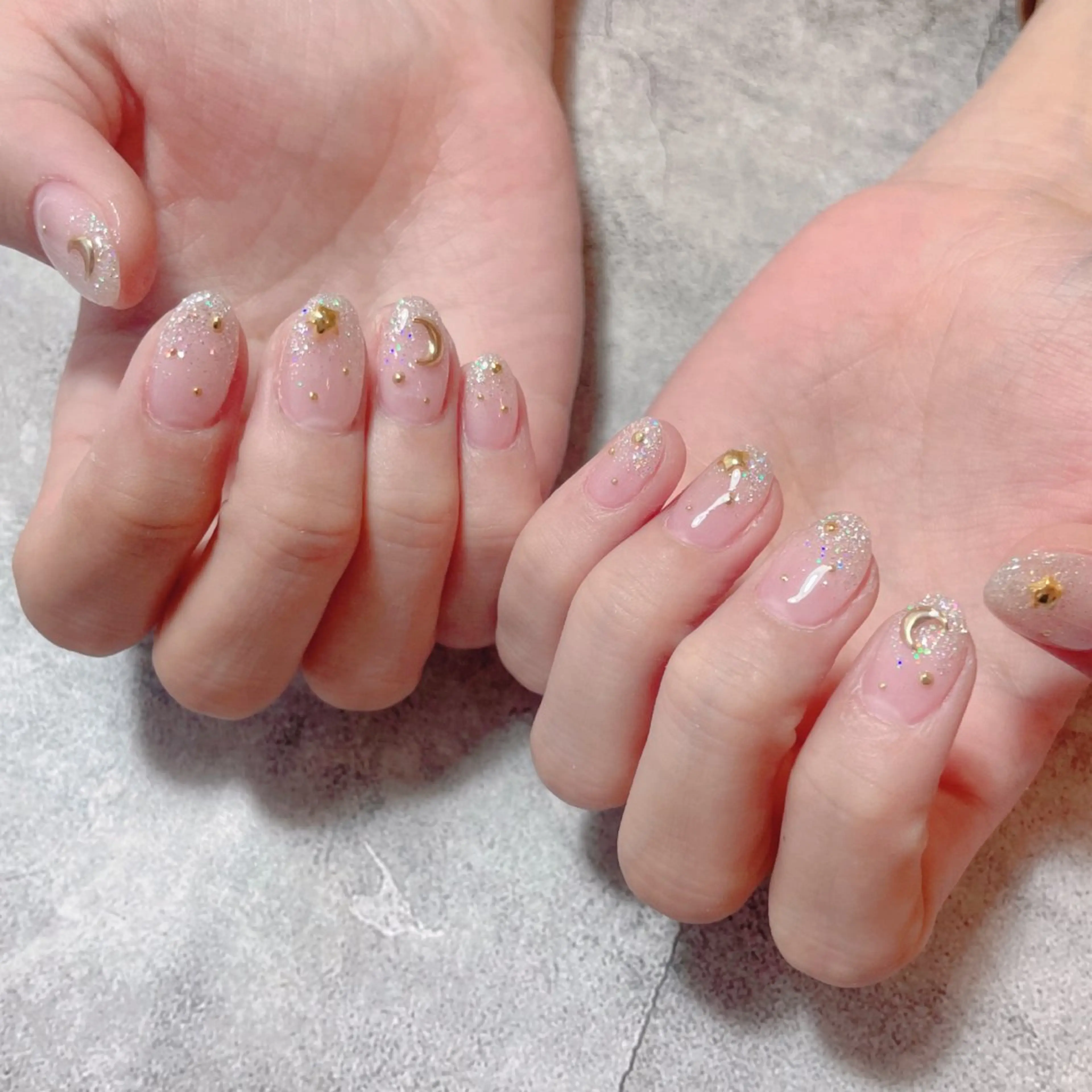 ネイル ラメ(グリッター) ホワイト ハンドネイル Classy【クラッシー】所属・Classy: Mizukiのネイルデザイン