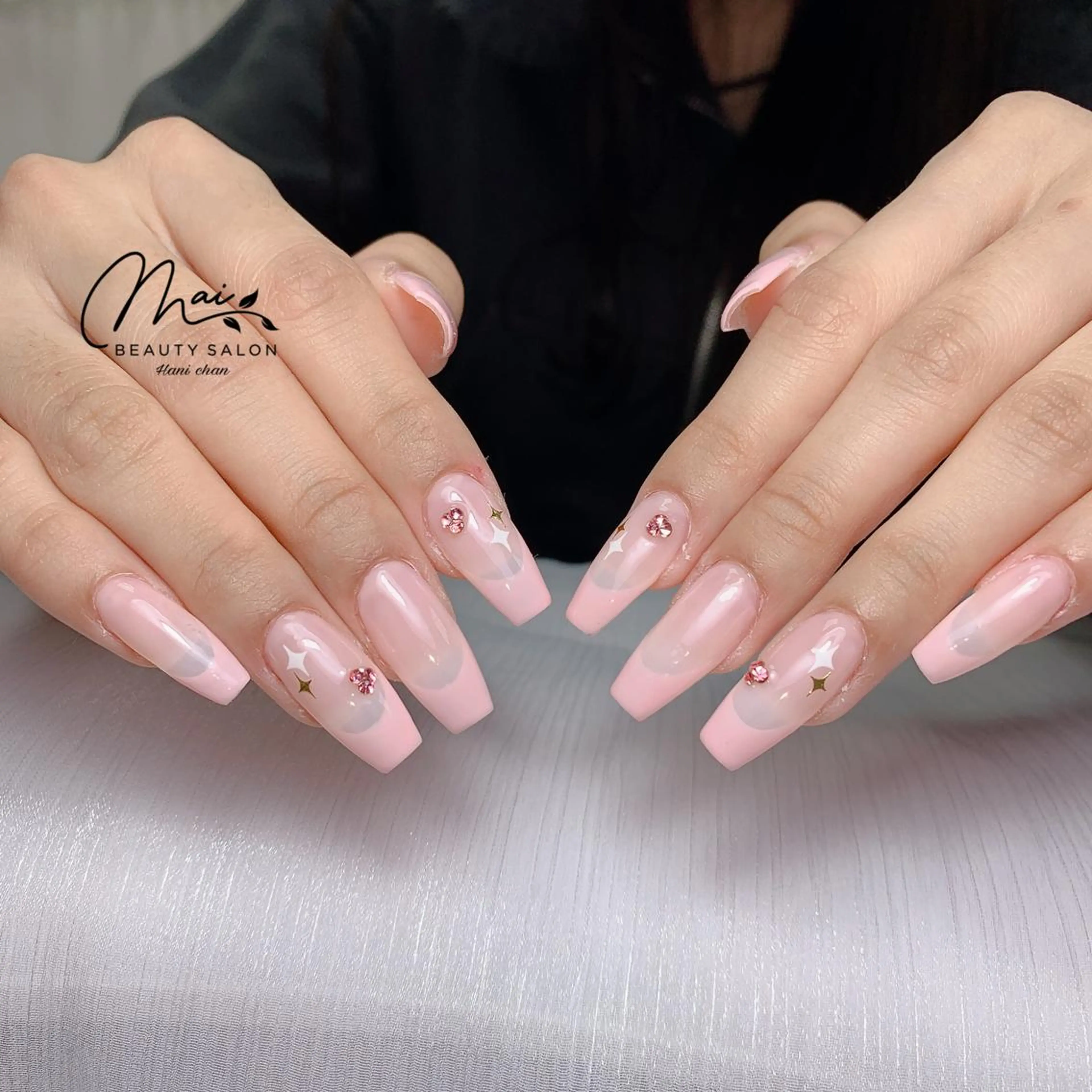 ネイル オーロラネイル チークネイル 長さ出し フラッシュネイル フットネイル MaiBeauty マイ マイのネイルデザイン