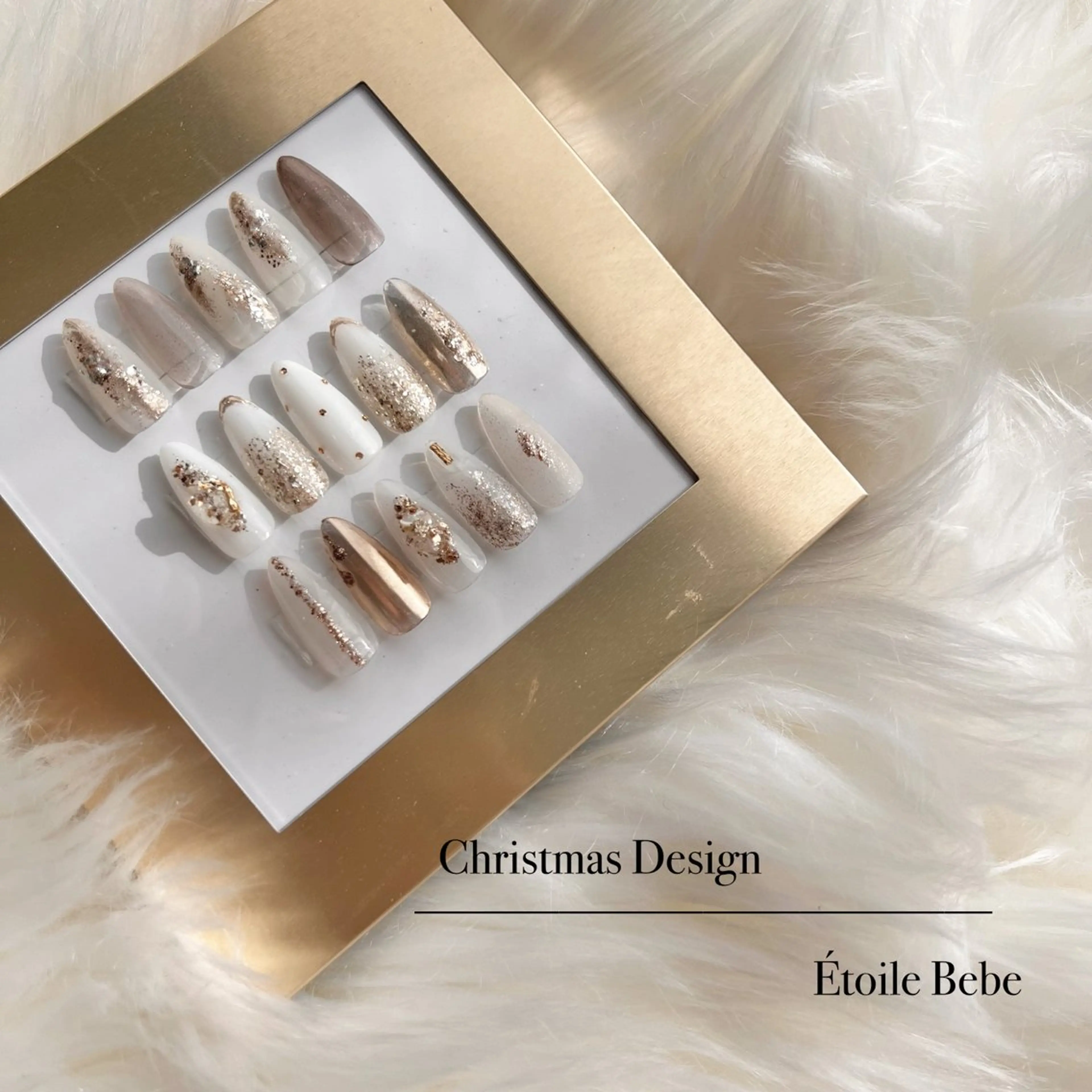 ネイル ゴールド ニュアンスネイル ホワイト 冬ネイル ハンドネイル Étoile Bebeのエステ・リラクイメージ