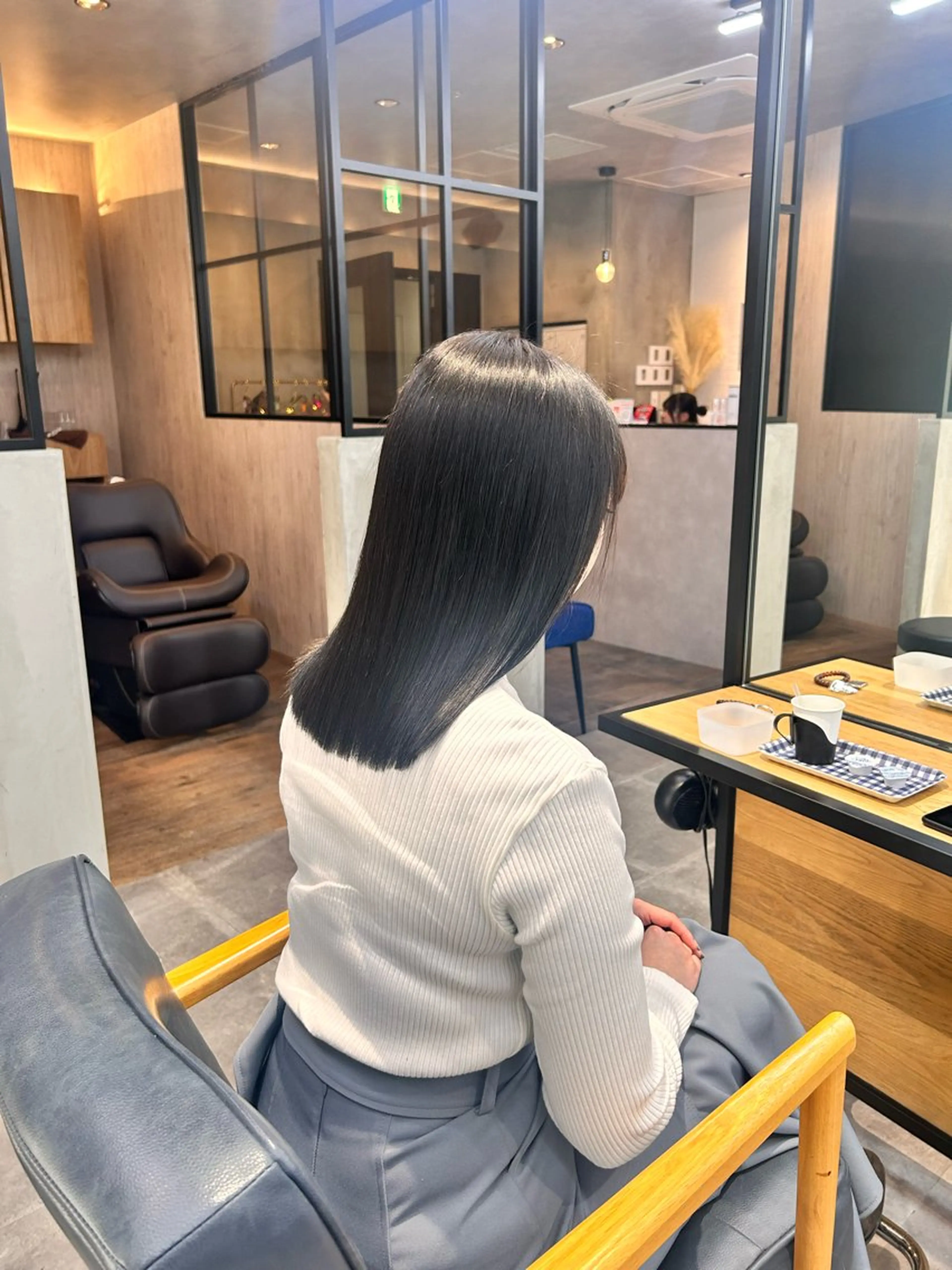 ミディアム カラー 韓国×髪質改善カラー 💎hinaのヘアスタイル