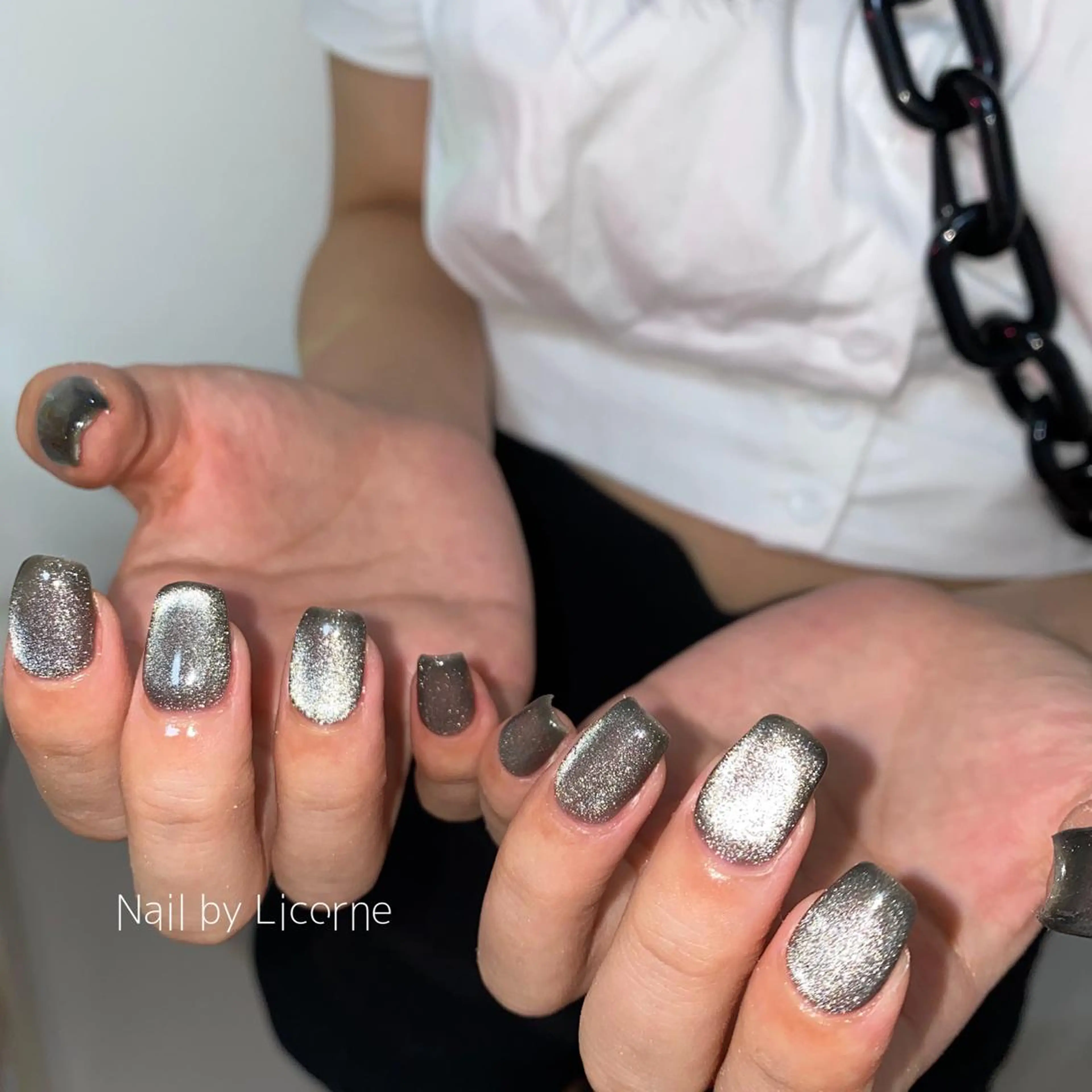 ネイル アートネイル オーロラネイル フレンチネイル 氷ネイル・うるうるネイル マグネットネイル ハンドネイル Nail by Licorneのネイルデザイン