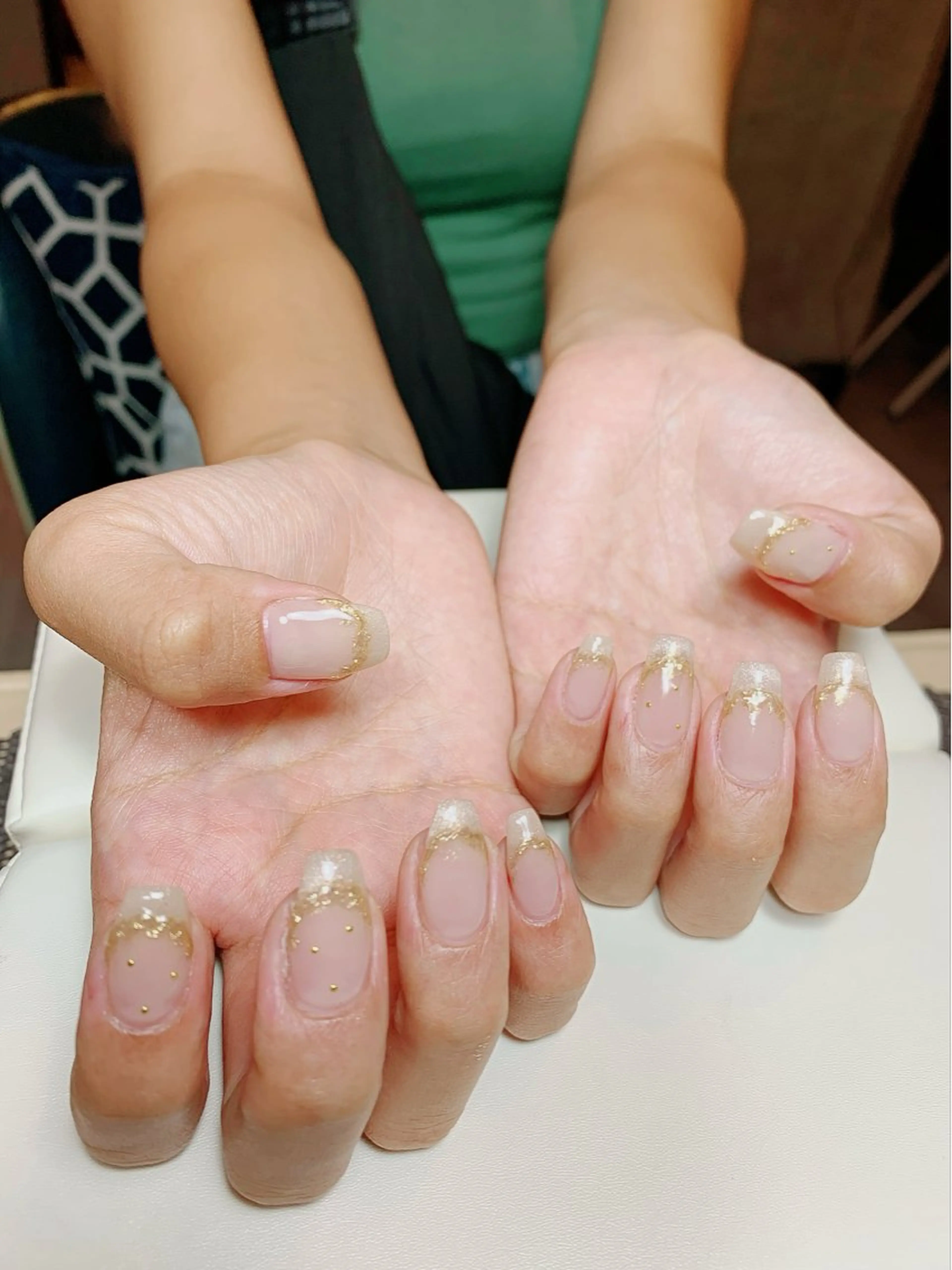 ネイル フレンチネイル ゴージャス マグネットネイル ミラーネイル ハンドネイル Nail Salon R.N アールドットエヌ所属・R.N アールドットエヌのネイルデザイン