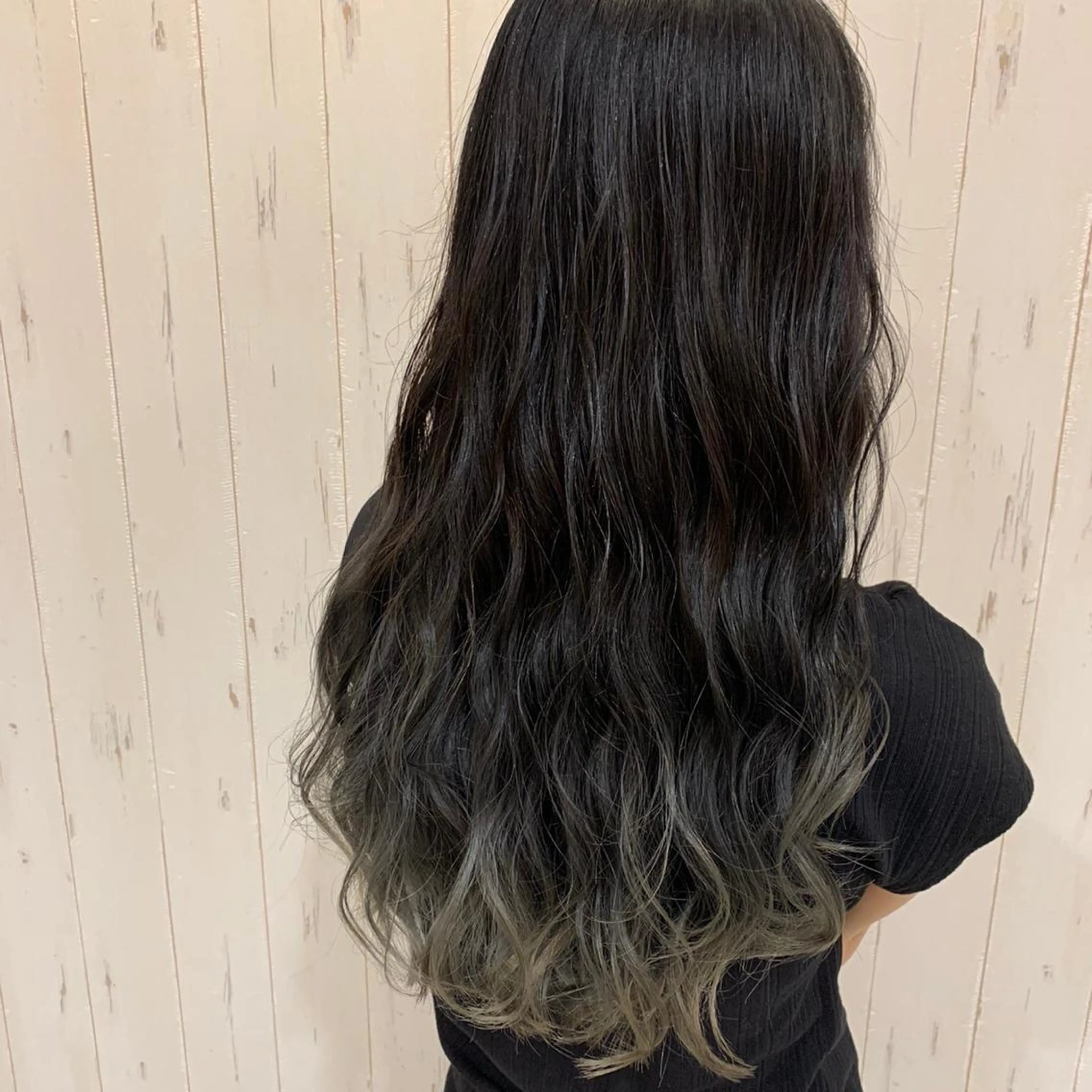 セミロング TELAHAIR 髪質改善特化型サロンのヘアスタイル