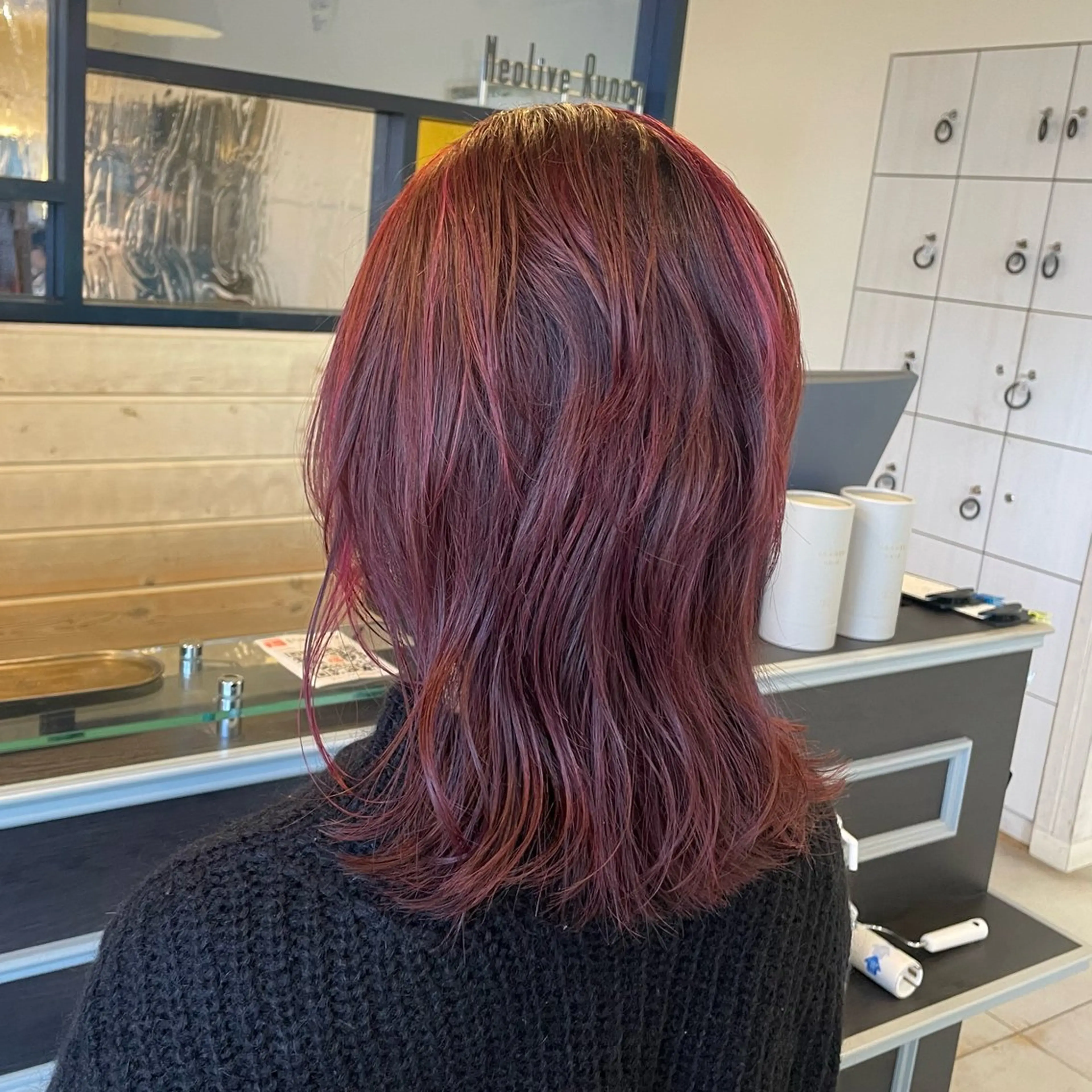 ミディアム カラー スナコザワ レナのヘアスタイル