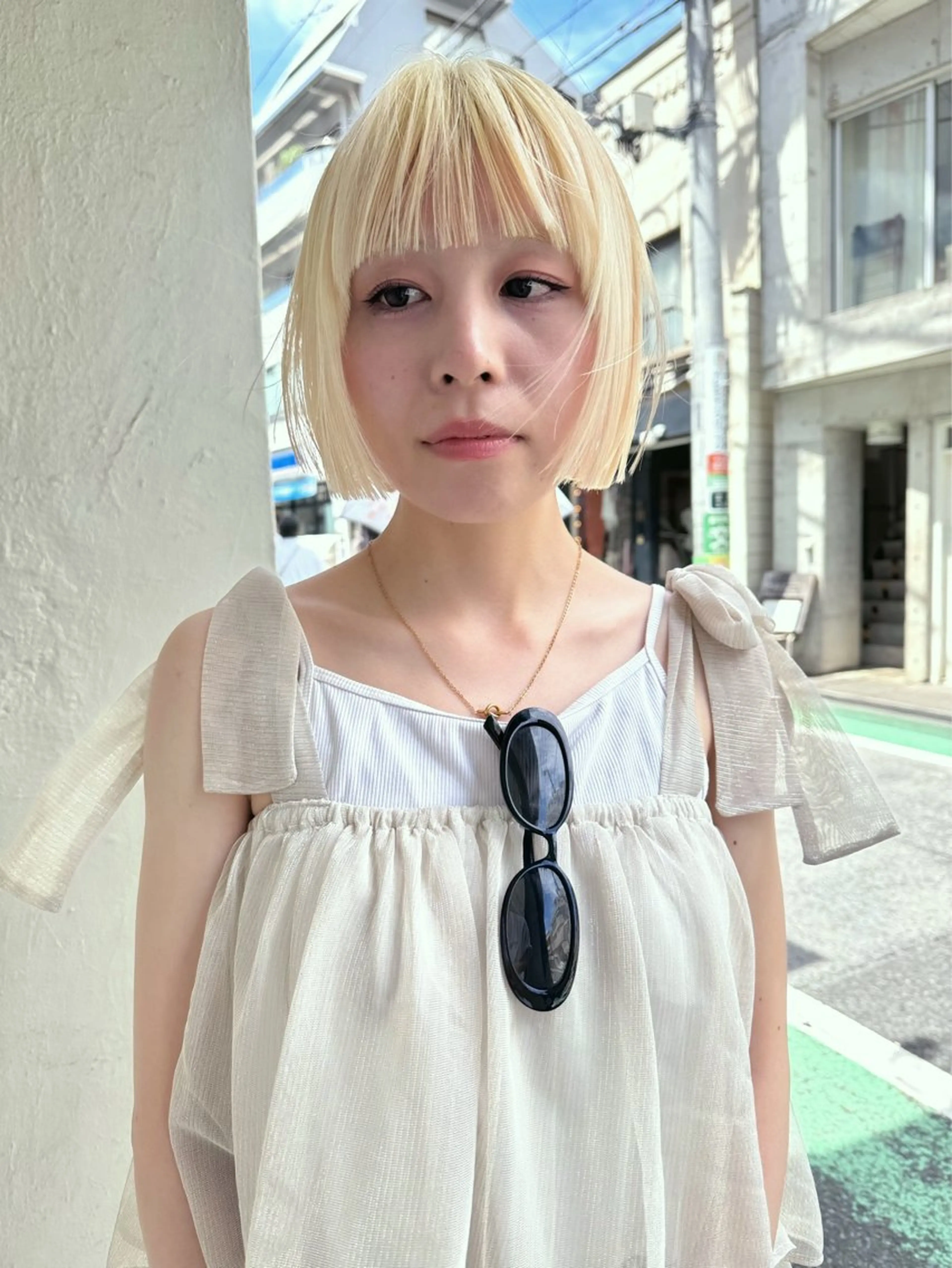 ショート カラー ヘアアレンジ ブロンド 丸山渉/表参道 レイヤーボブのヘアスタイル