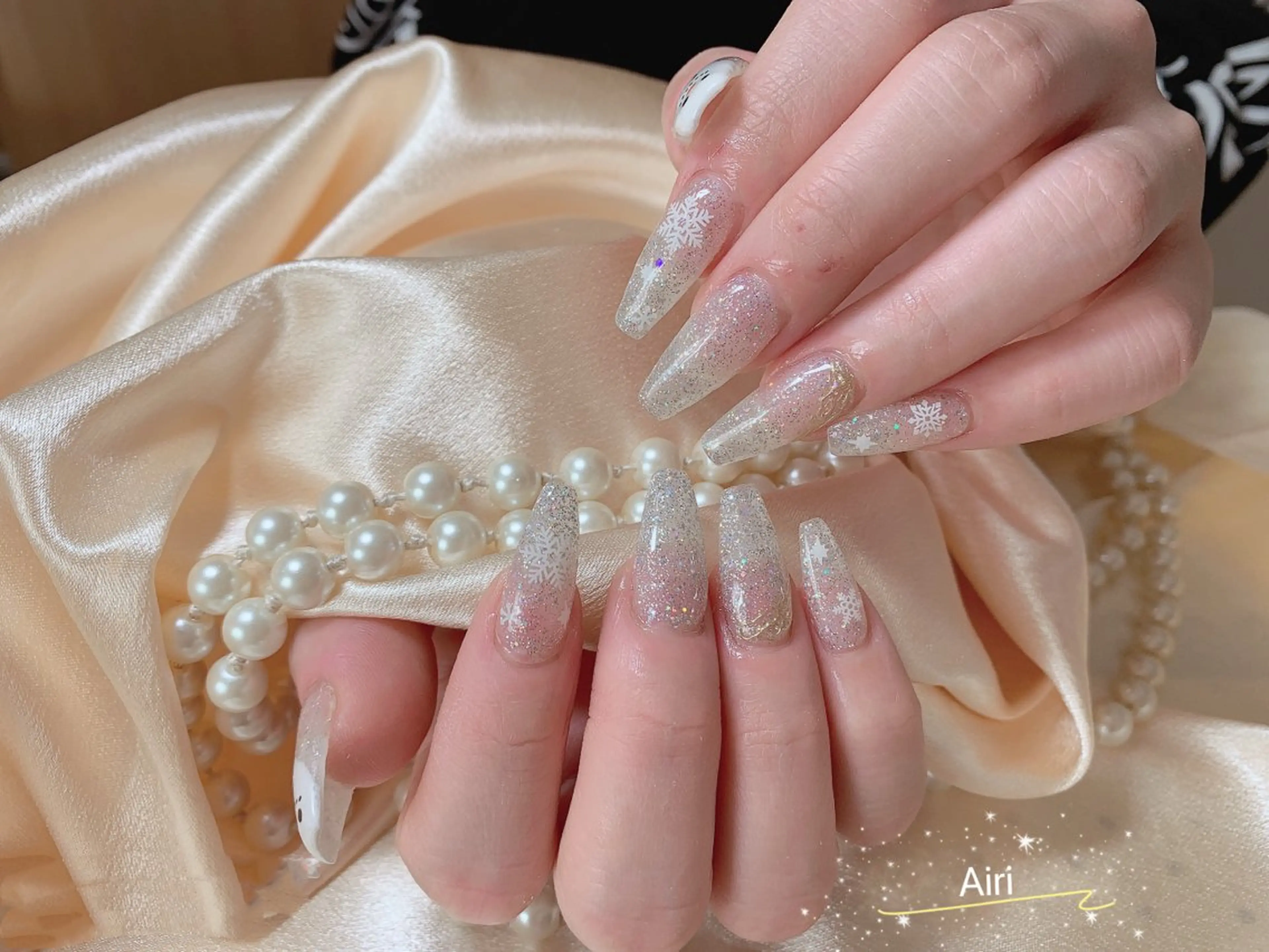 ネイル ハンドネイル ネイルサロンAiri 長さ出し·シンプルのネイルデザイン