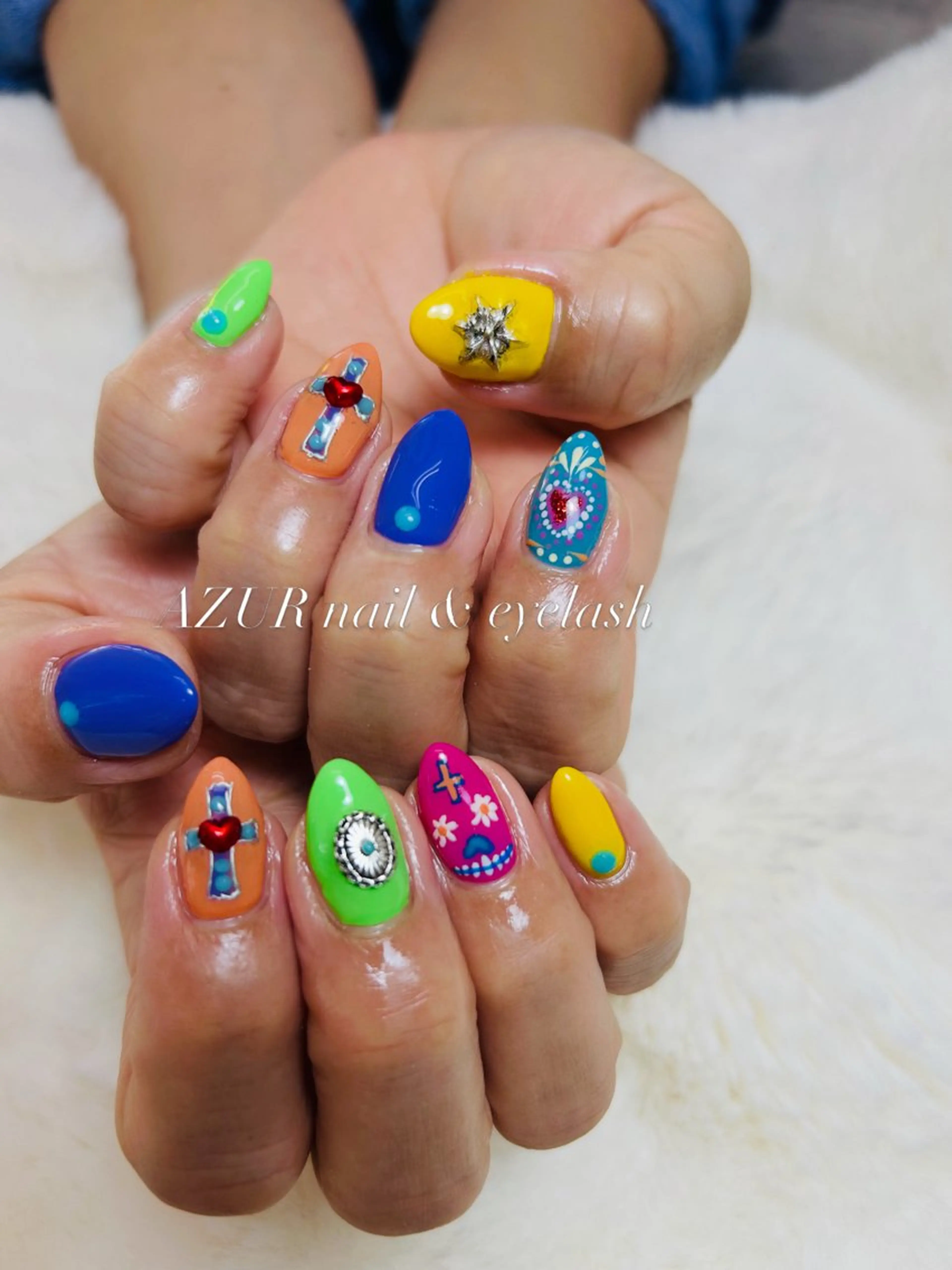 ネイル AZUR N&eyelashのネイルデザイン