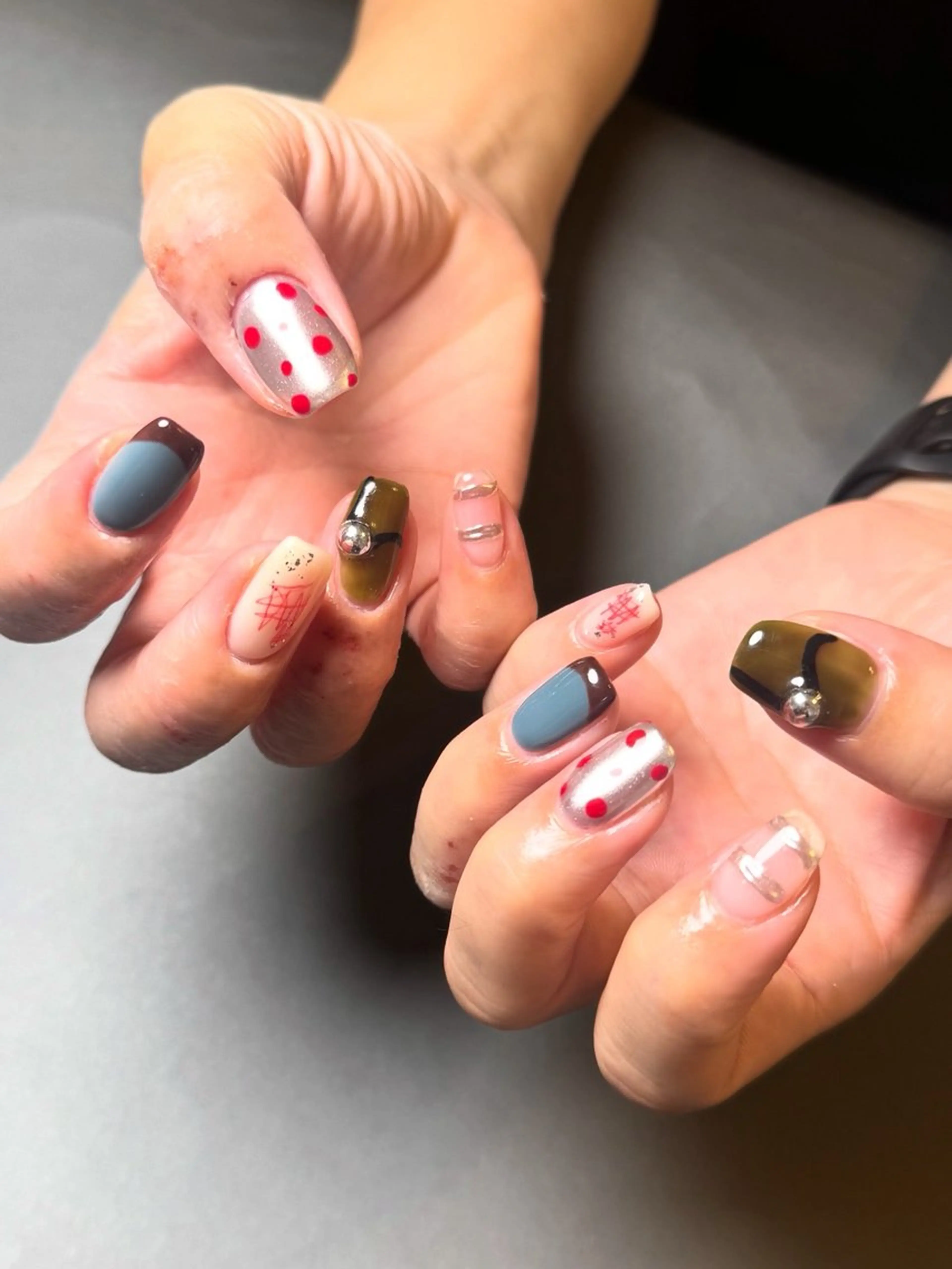 ネイル ハンドネイル Atelier Yuriのネイルデザイン