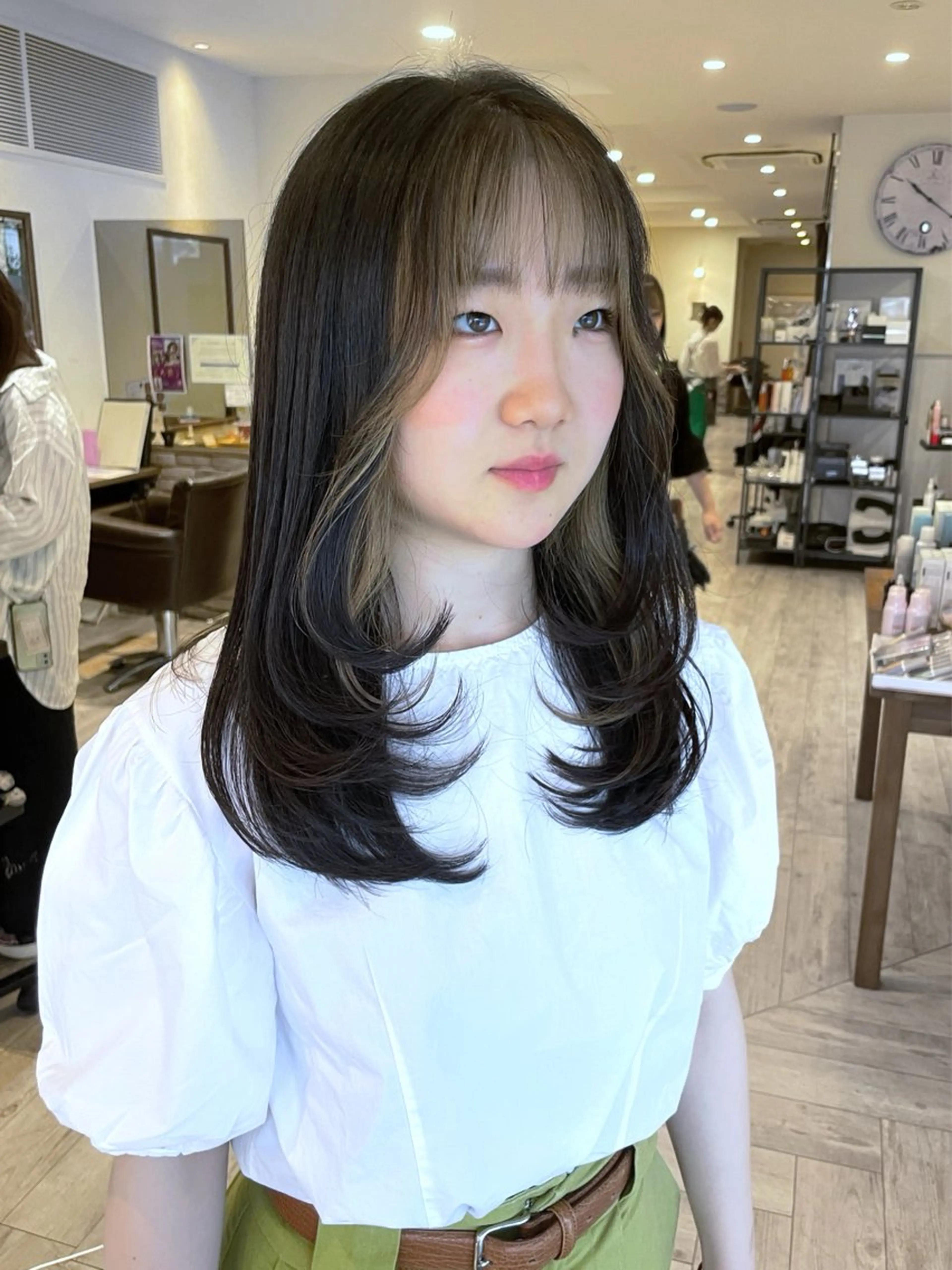 ロング 顔まわりレイヤー 顔周りカット レイヤーカット カット ヘアカラー トリートメント ✨レイヤーお任せ✨ 林有里子のヘアスタイル