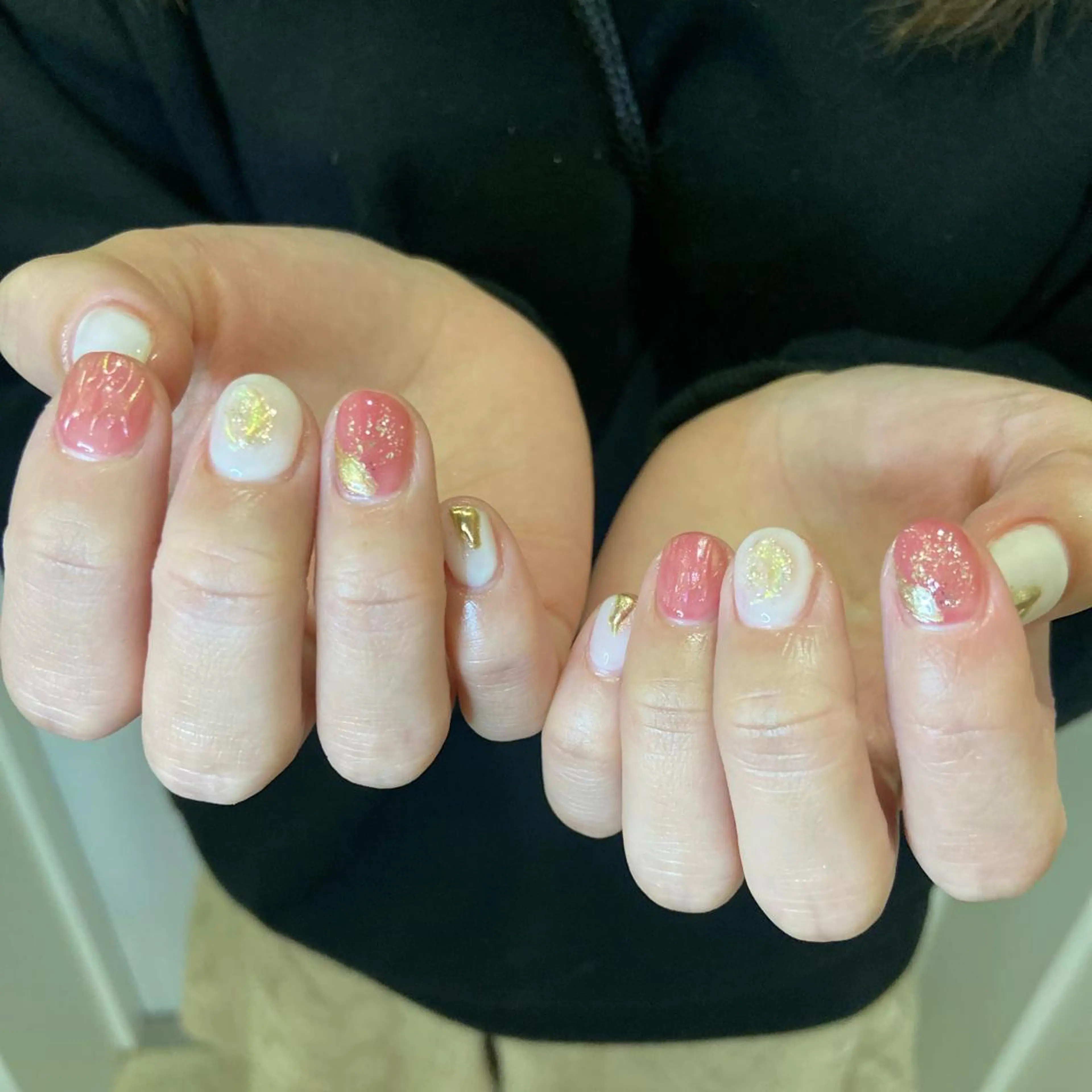 ネイル キラキラネイル ニュアンスネイル salon de oct.のネイルデザイン