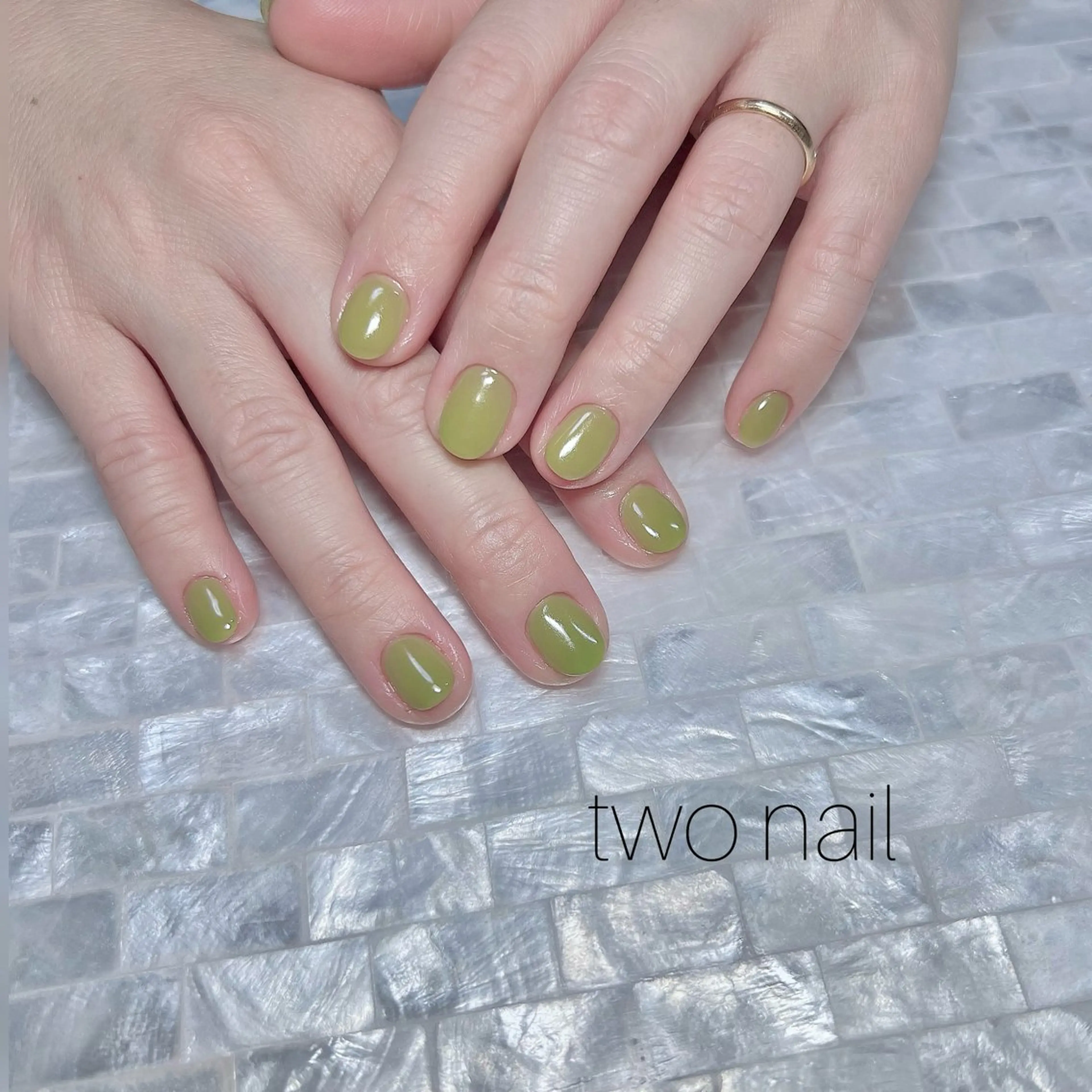 ネイル ネイルチップ ホワイト ハンドネイル two nailのネイルデザイン