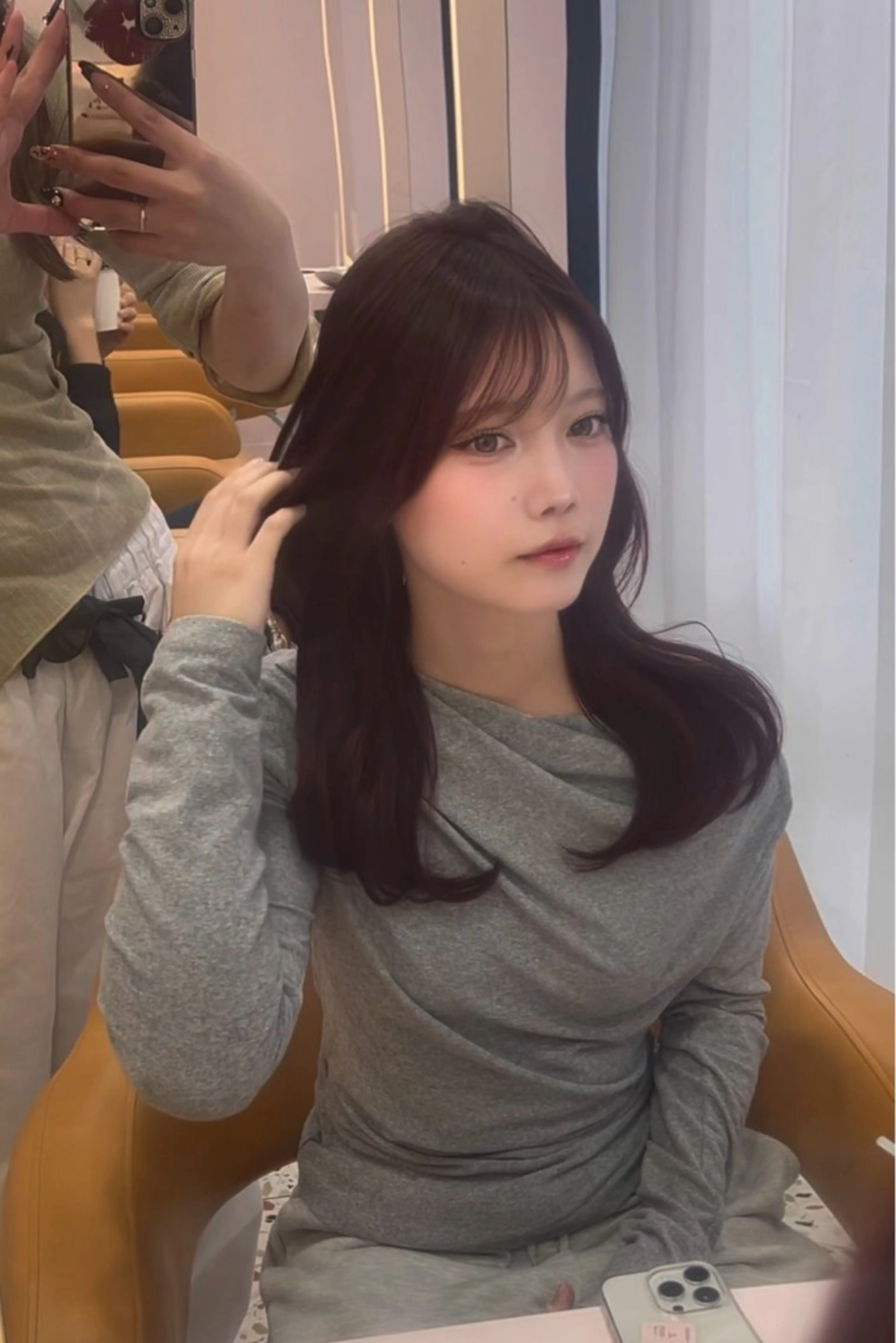 セミロング カット ヘアカラー トリートメント 原宿／ワンホンヘア SAAYA🖤のヘアスタイル