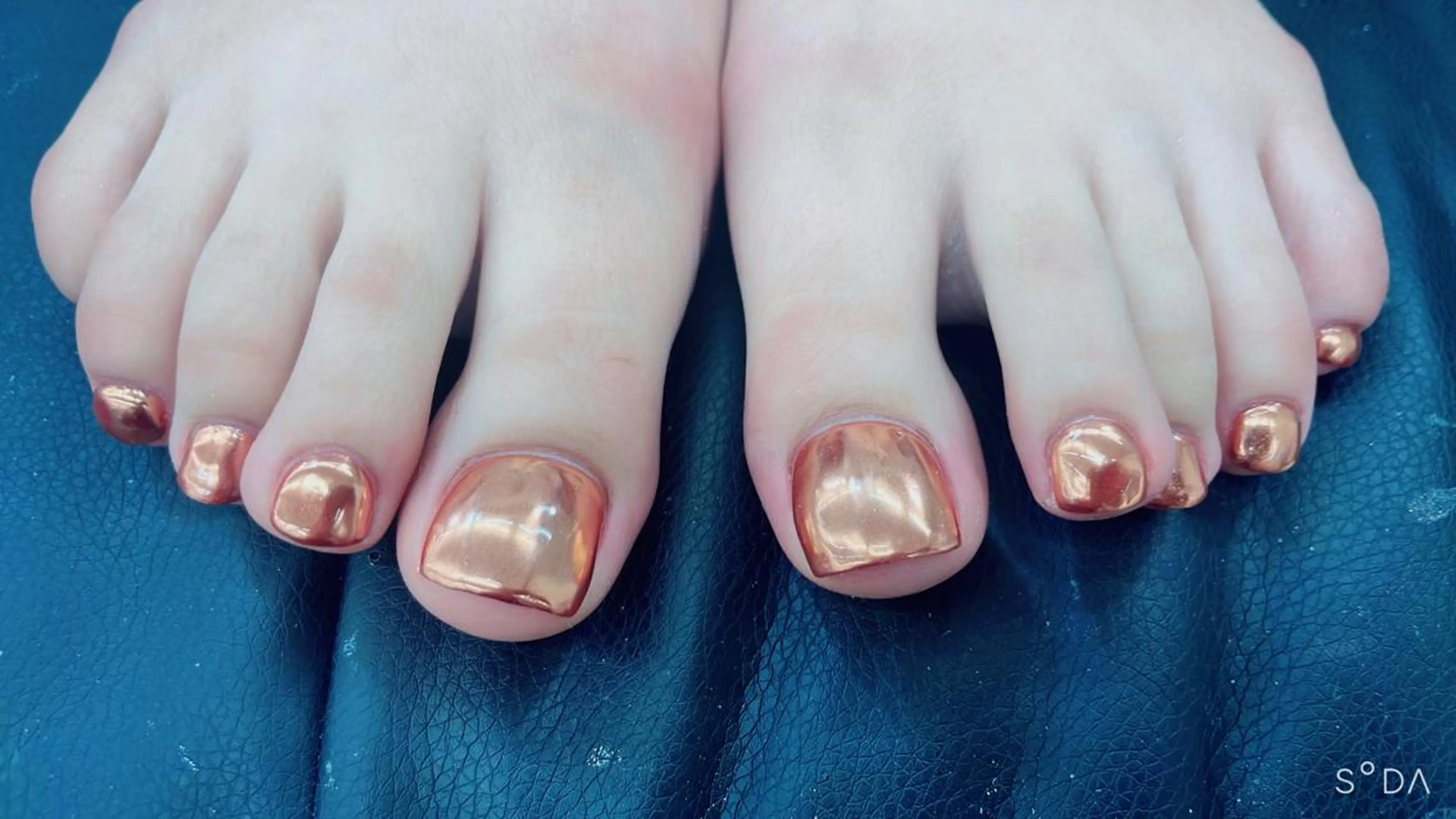 ネイル フットネイル フットネイル Nallsalon Plaisirbeauty所属・Plaisir beautyのネイルデザイン