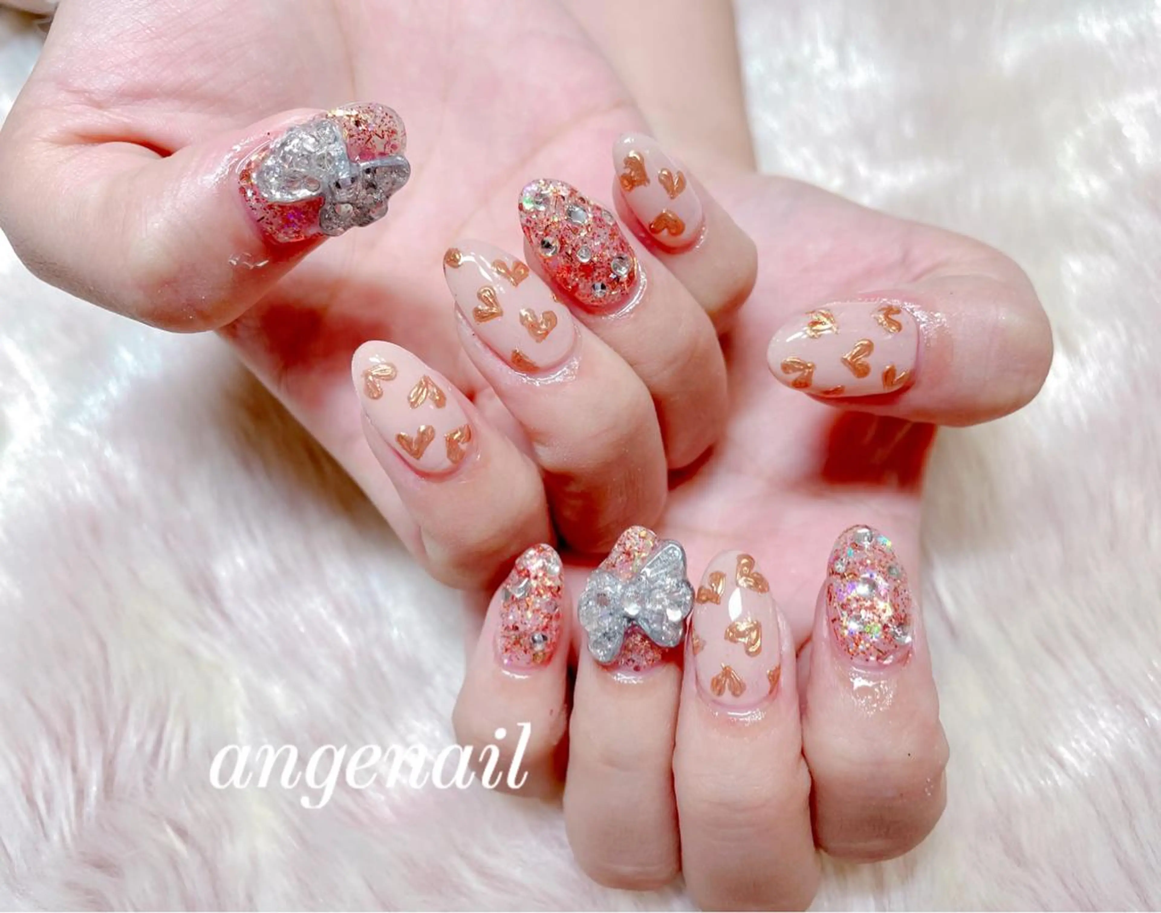 ネイル ハンドネイル オーナーネイリスト MAKIのネイルデザイン