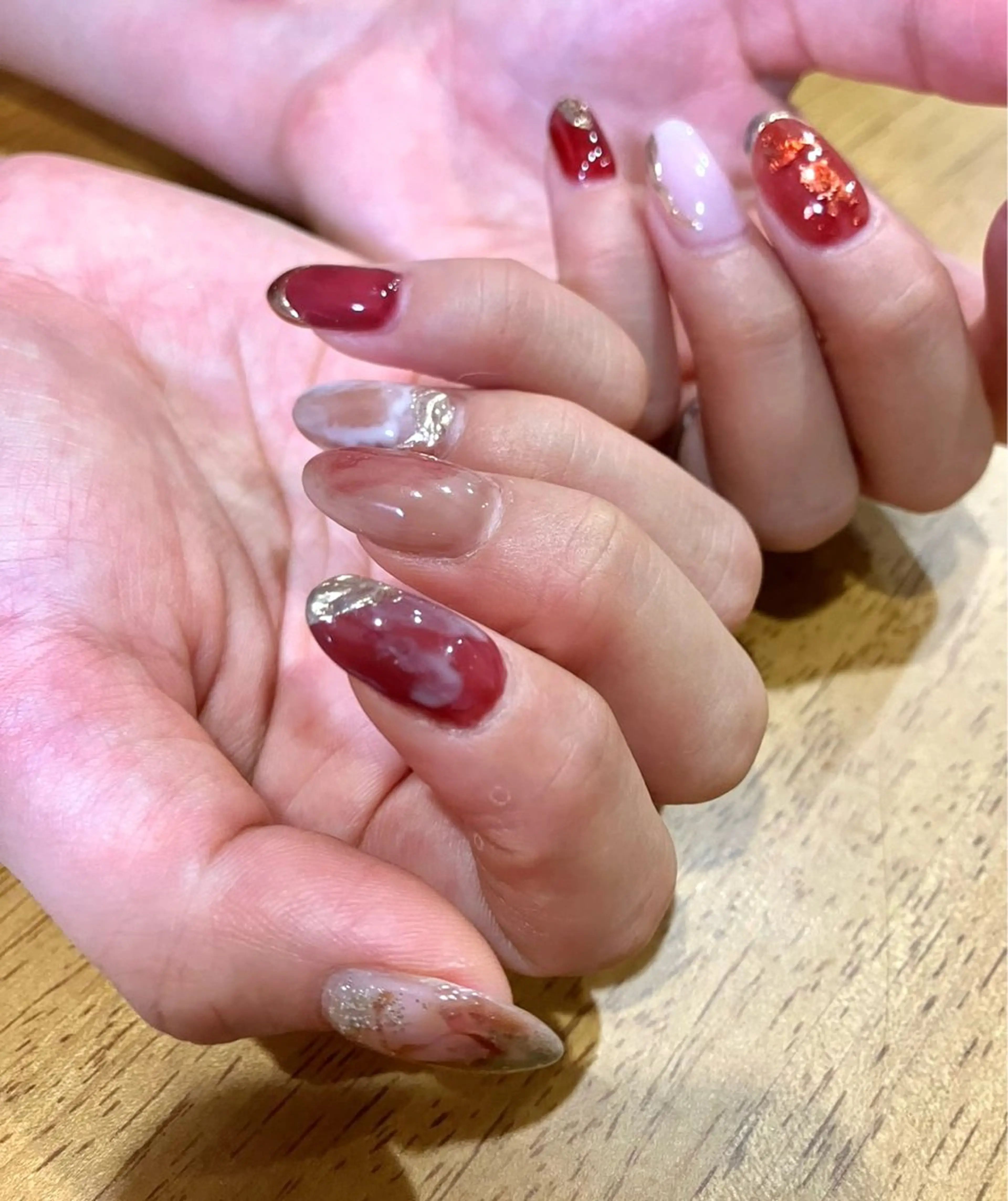 ミディアム ネイルサロンまきの所属・牧野 真都華のネイルデザイン