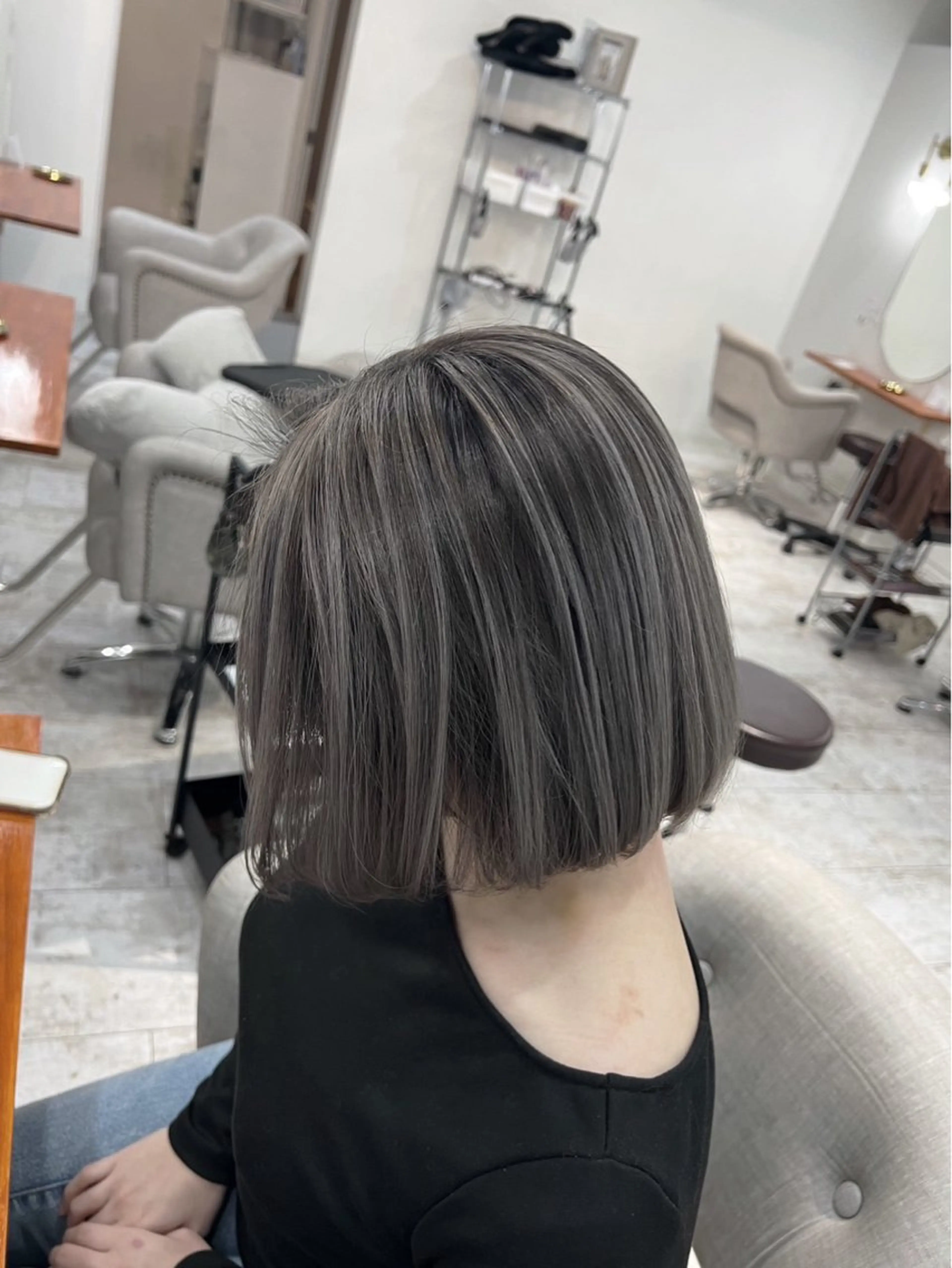 ショート カラー バレイヤージュ グレージュ レイヤーカット ヘアカラー トリートメント ROBIN所属・指名数No.1 /NAOYAのヘアスタイル