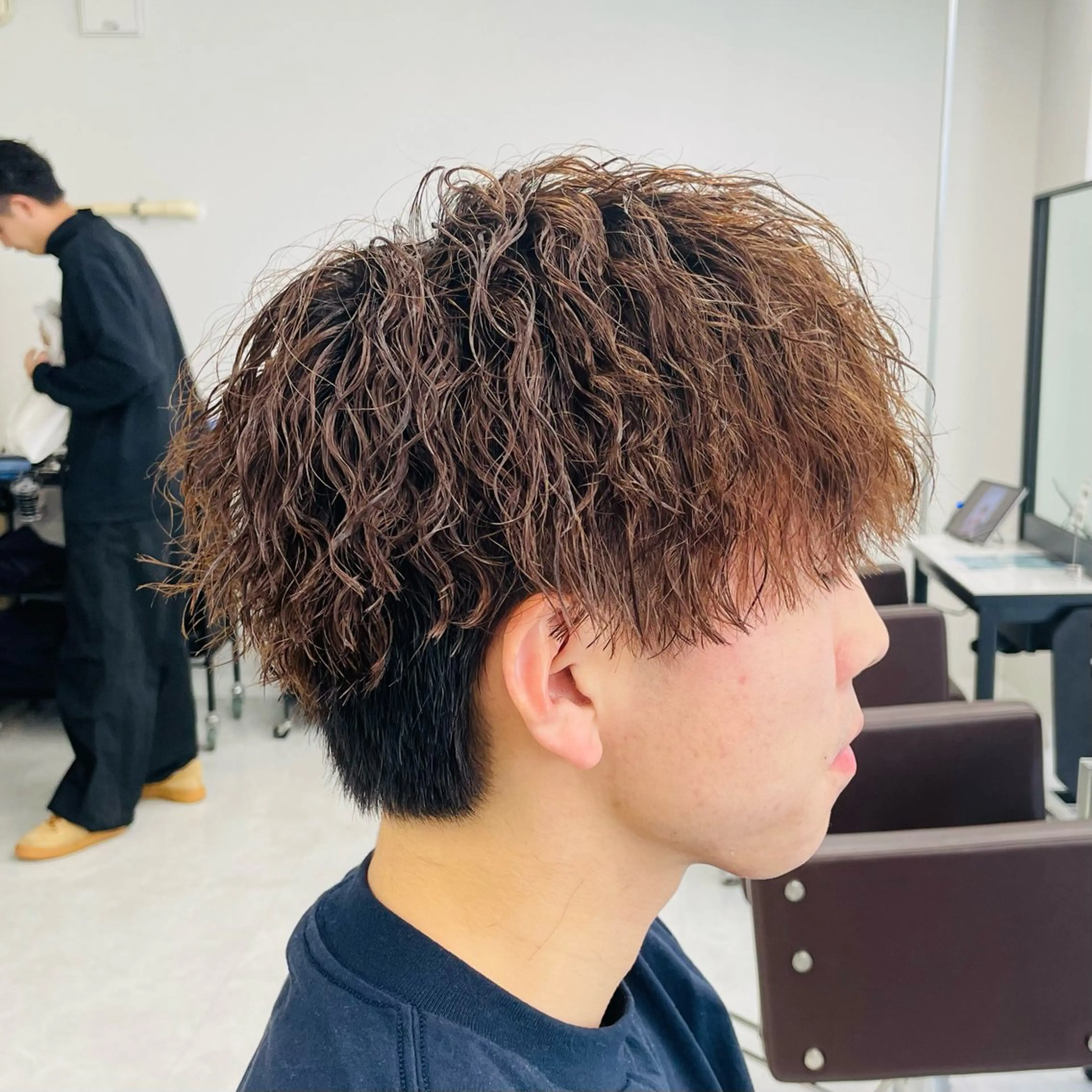 ミディアム パーマ メンズ メンズカット特化✂︎ SHINGO 本厚木のヘアスタイル