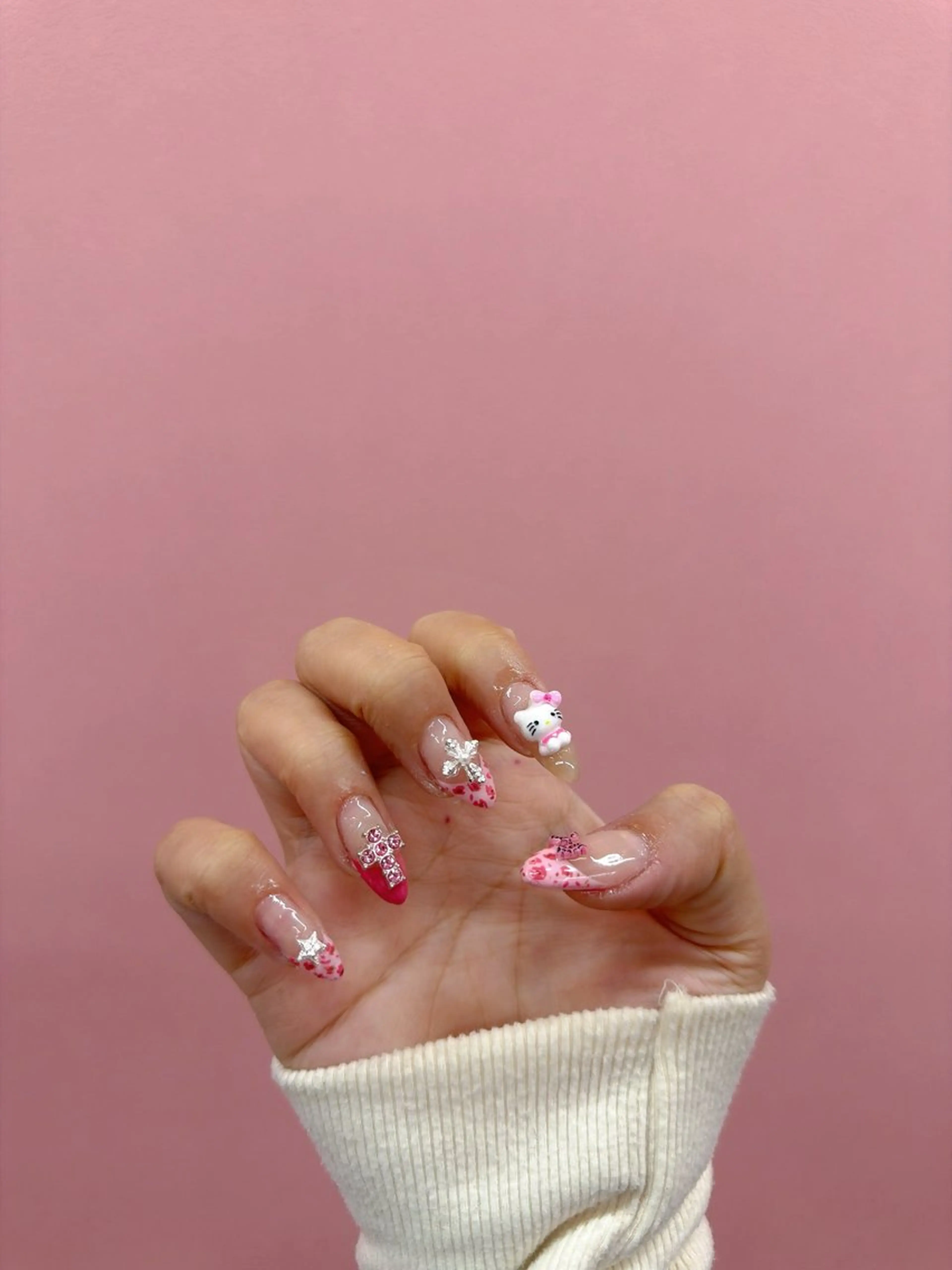 ネイル ハンドネイル UMIE NAIL SALONのネイルデザイン