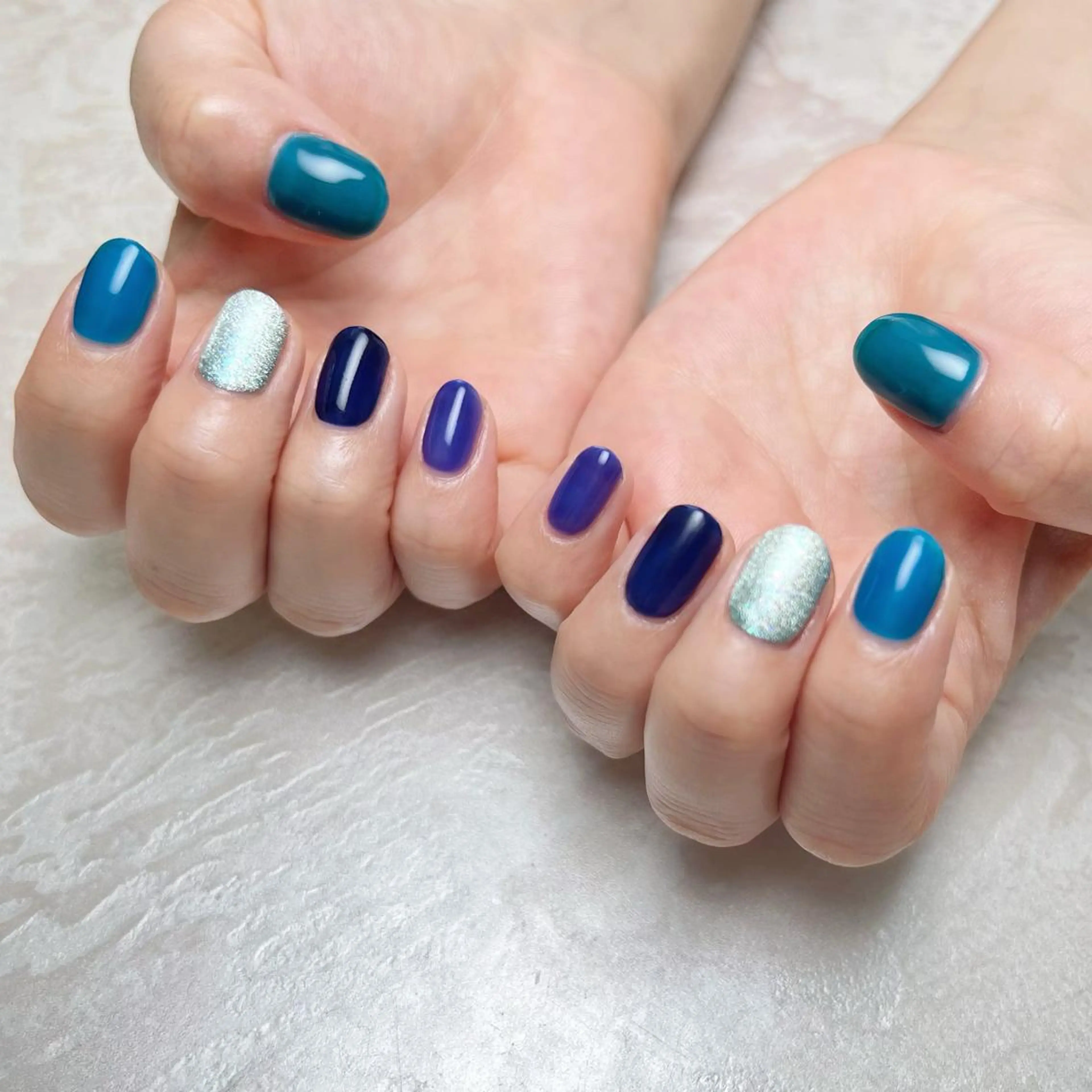 ネイル ニュアンスネイル ショートネイル gemickle nailのネイルデザイン