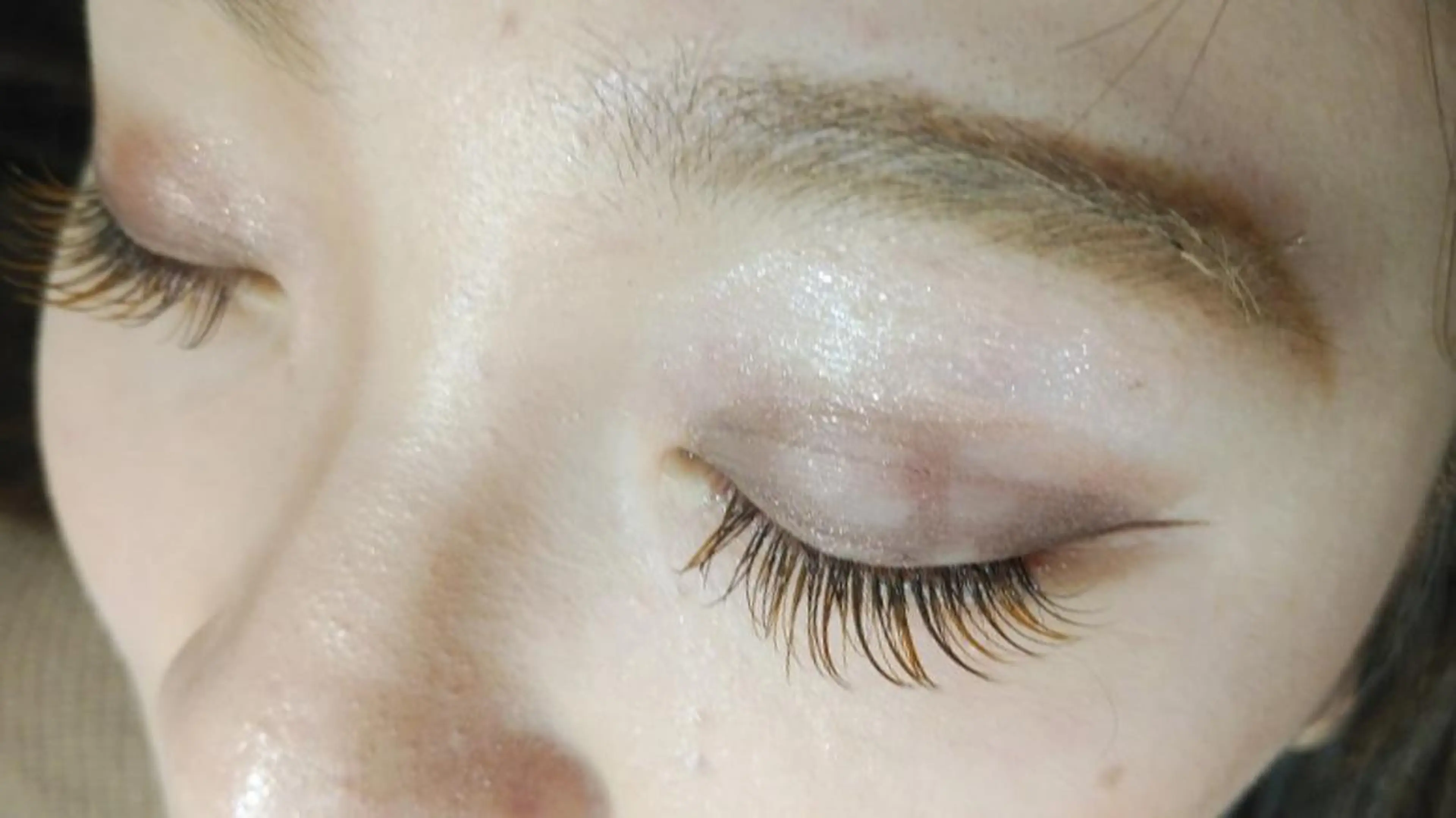 マツエク・マツパ カラーマツエク Le Blanc ルブランのエステ・リラクイメージ