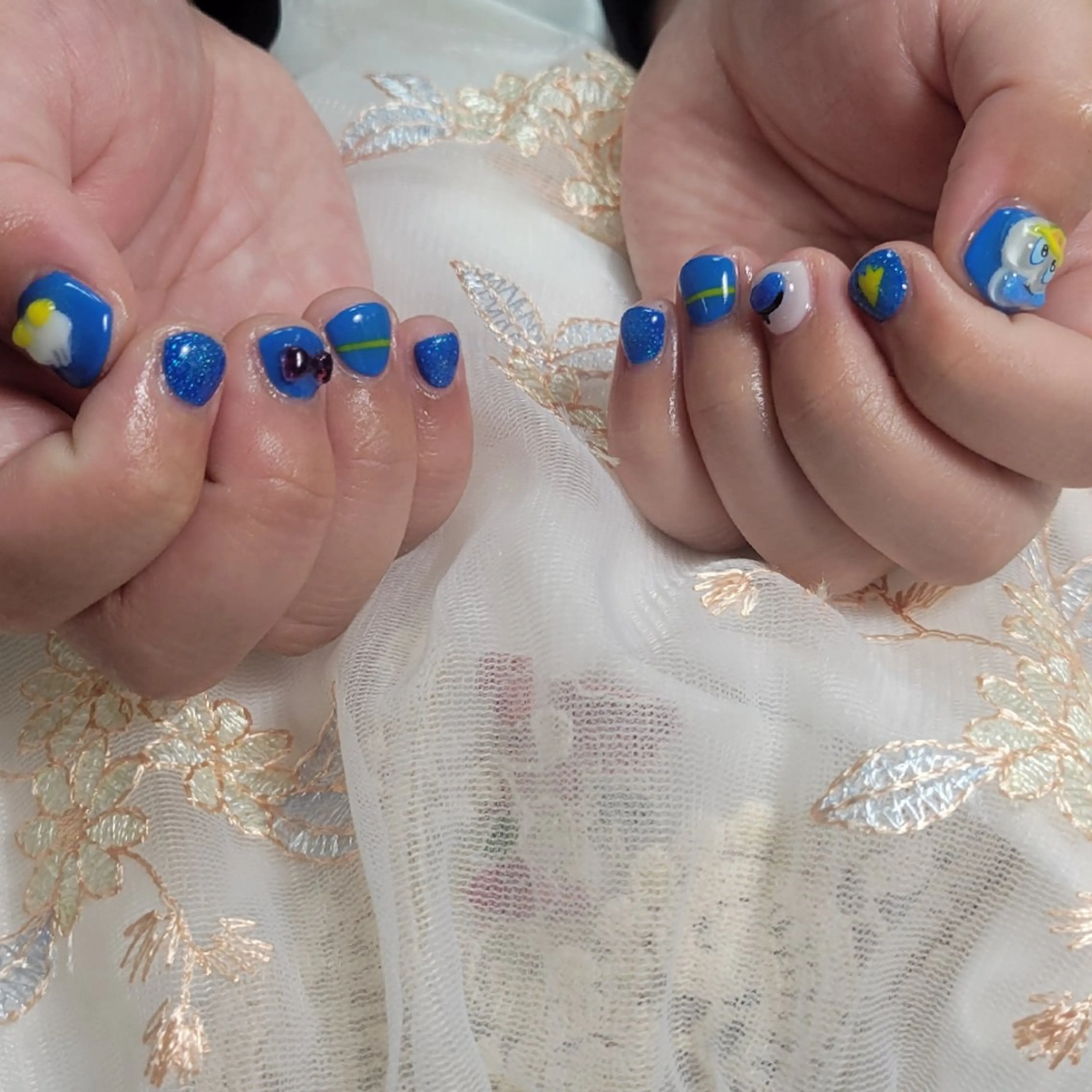 ネイル ハンドネイル ネイルサロンほっこり kanaのネイルデザイン