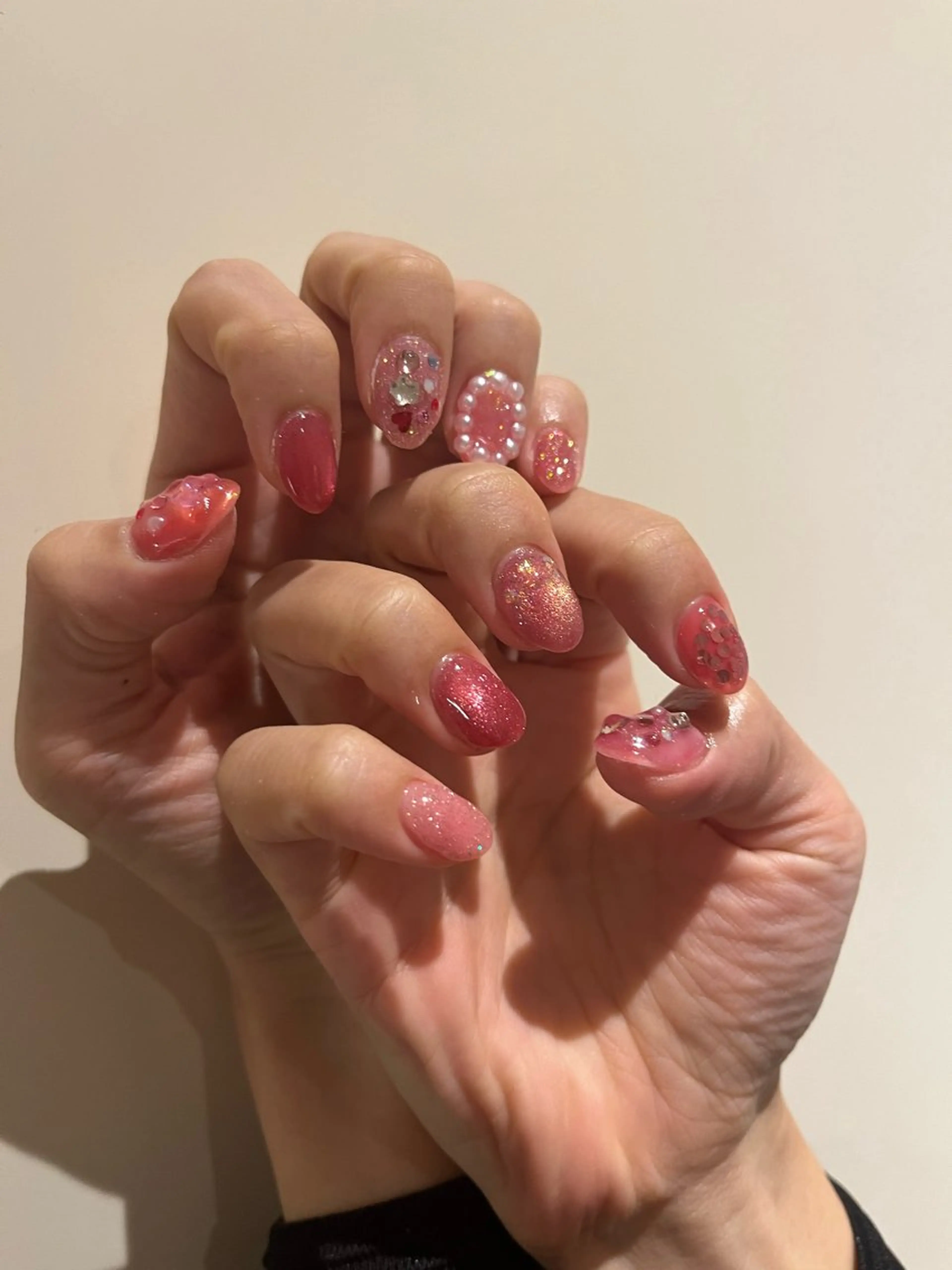 ネイル キラキラネイル マグネットネイル ピンク ハンドネイル RANUN nailのネイルデザイン