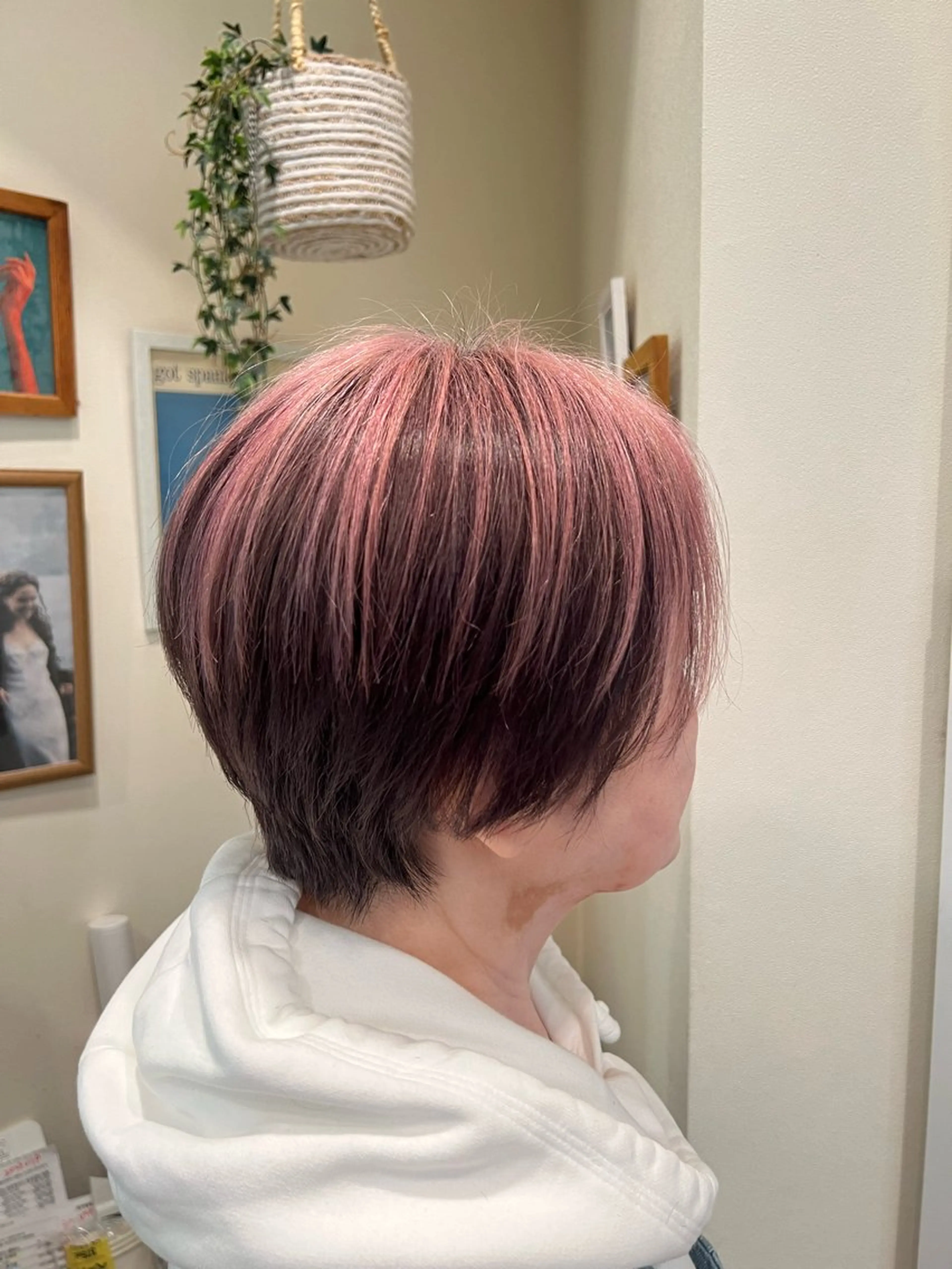 ショート カラー ブリーチ ピンクカラー 大人メンズパーマ /石川瑠青のヘアスタイル