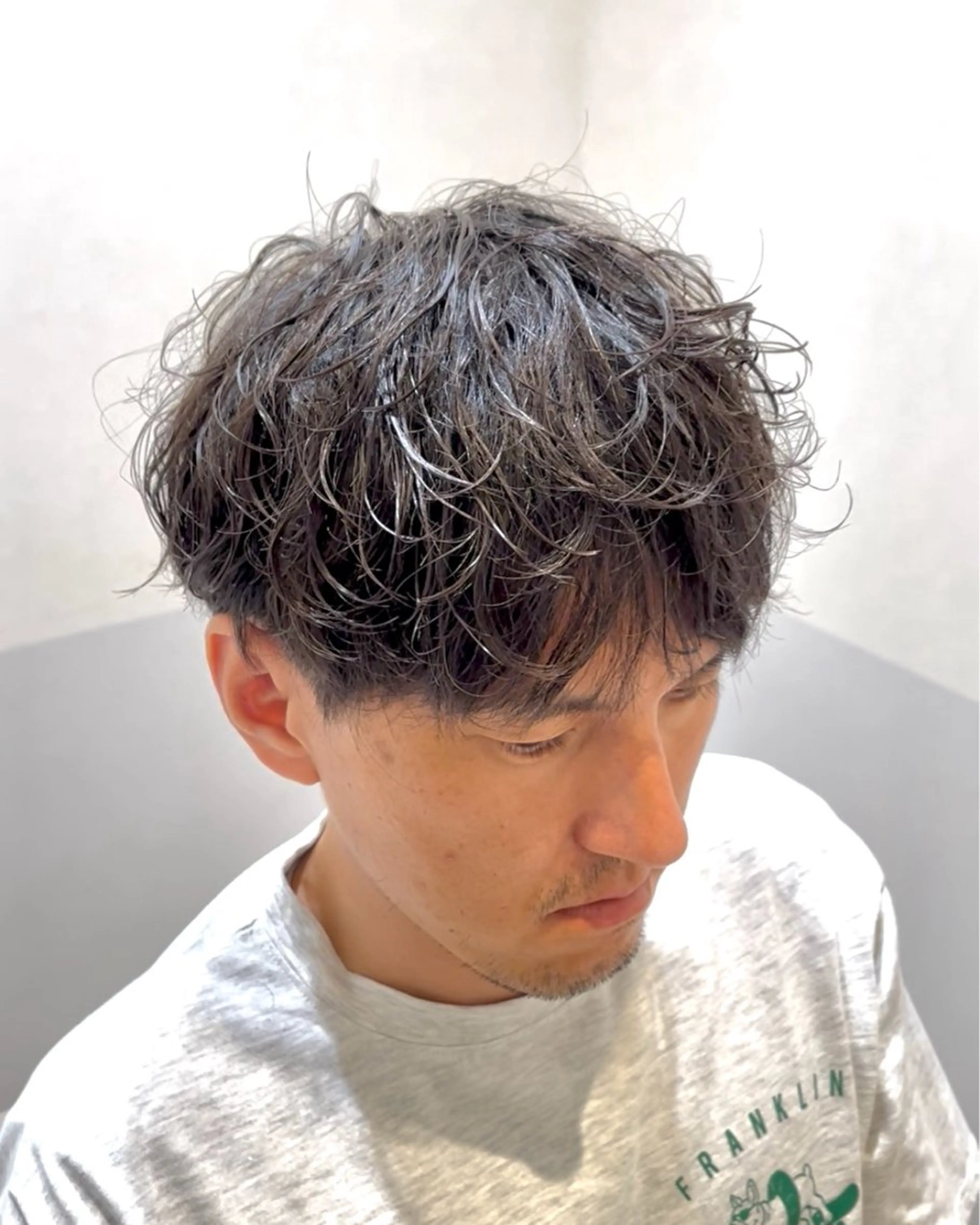 ショート パーマ メンズ 吉田 笙乃のヘアスタイル