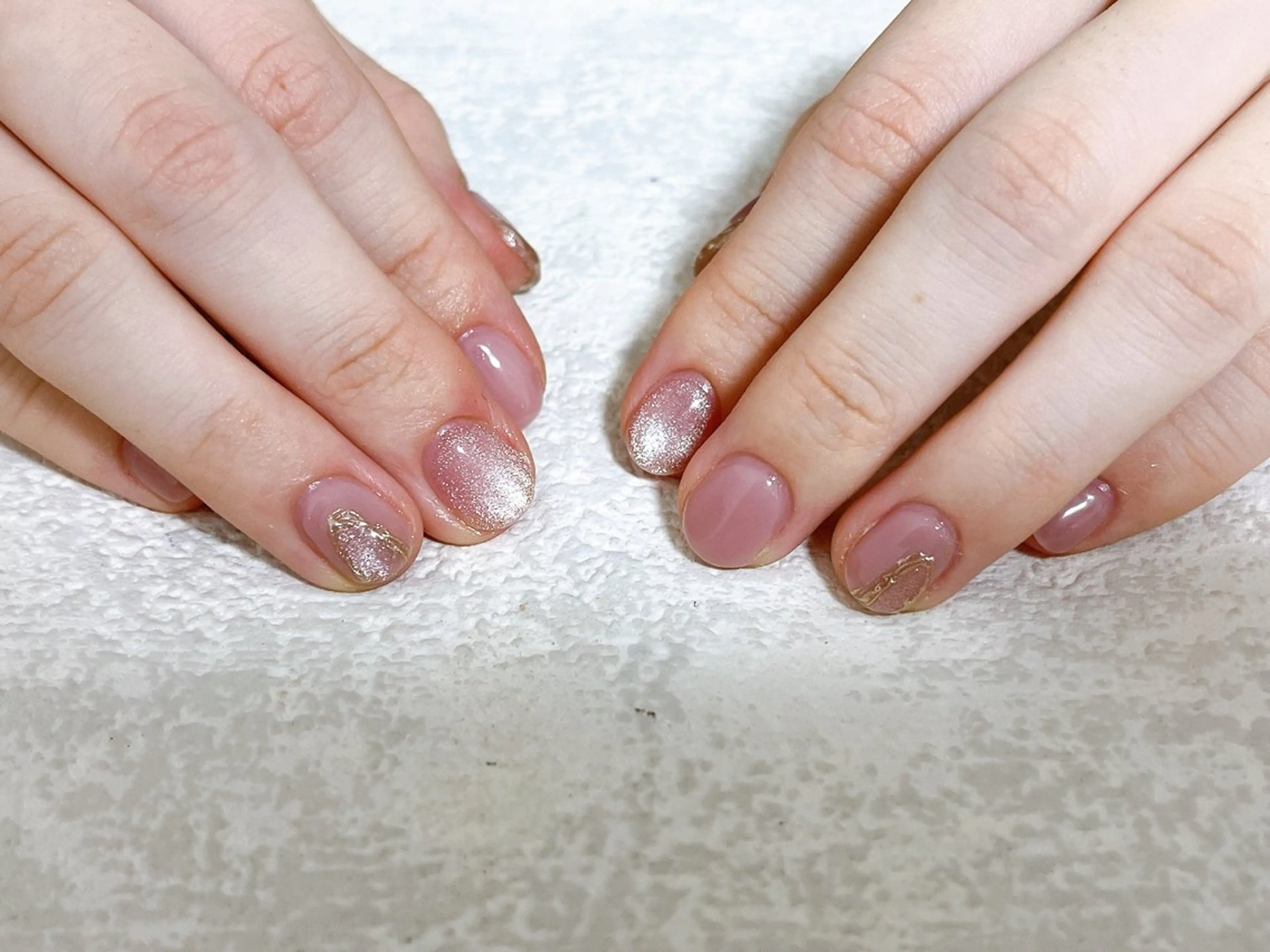 ネイル オーロラネイル フットネイル フレンチネイル ジェルネイル 韓国ネイル mogunail &blowのネイルデザイン