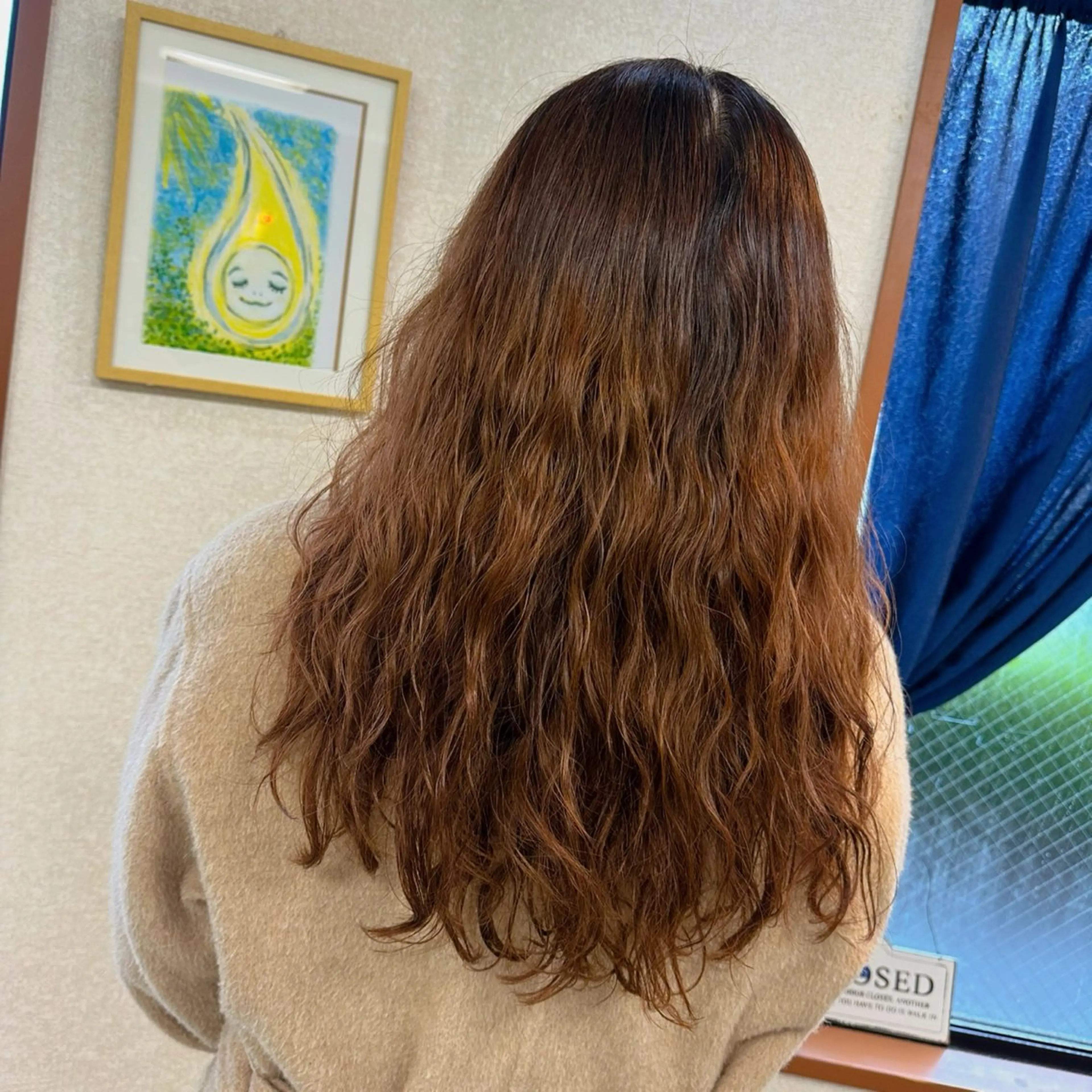 ロング トリートメント 三原 友美のヘアスタイル