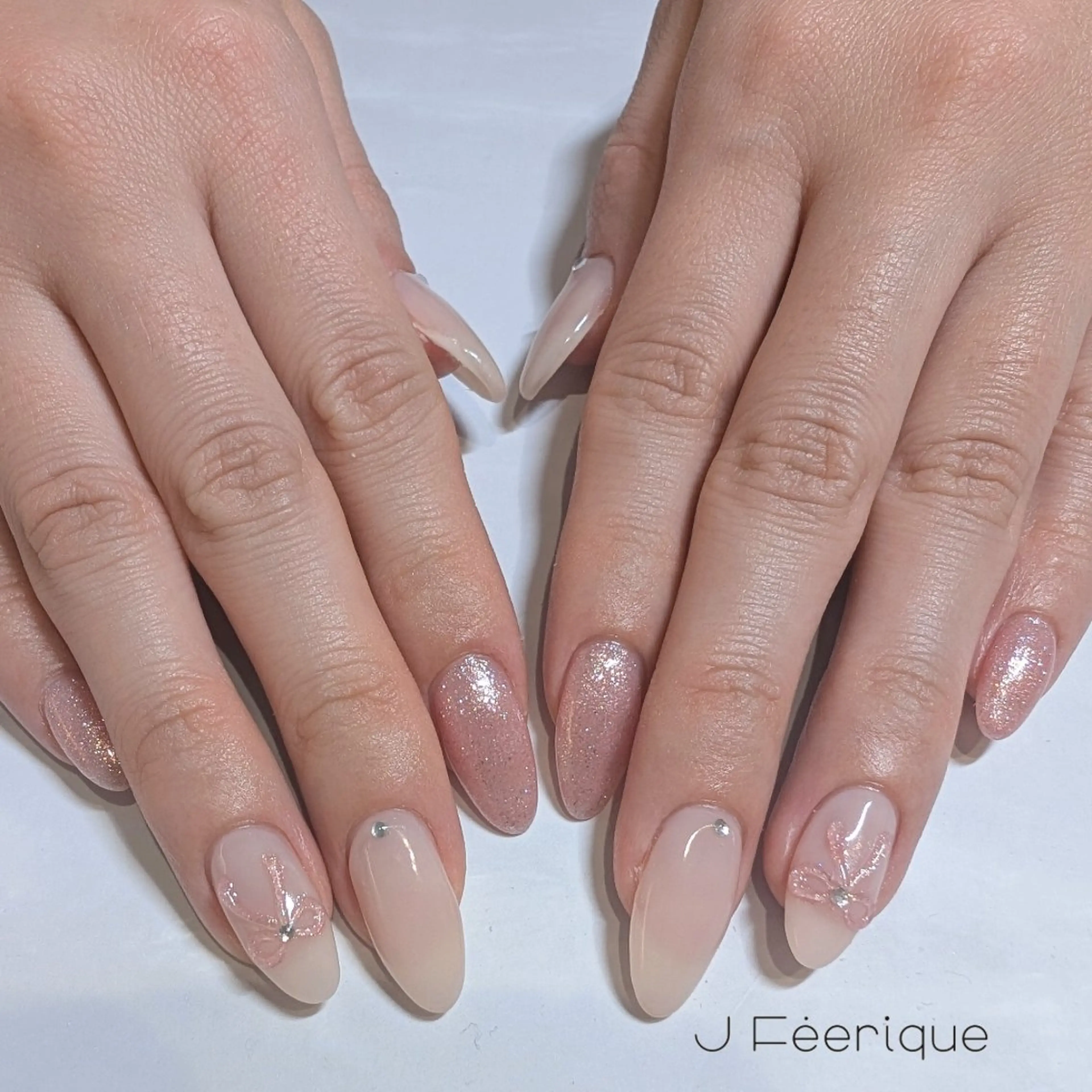 ネイル ハンドネイル ハンドケア Eri　歴8年　/ 南森町ネイル💅のネイルデザイン