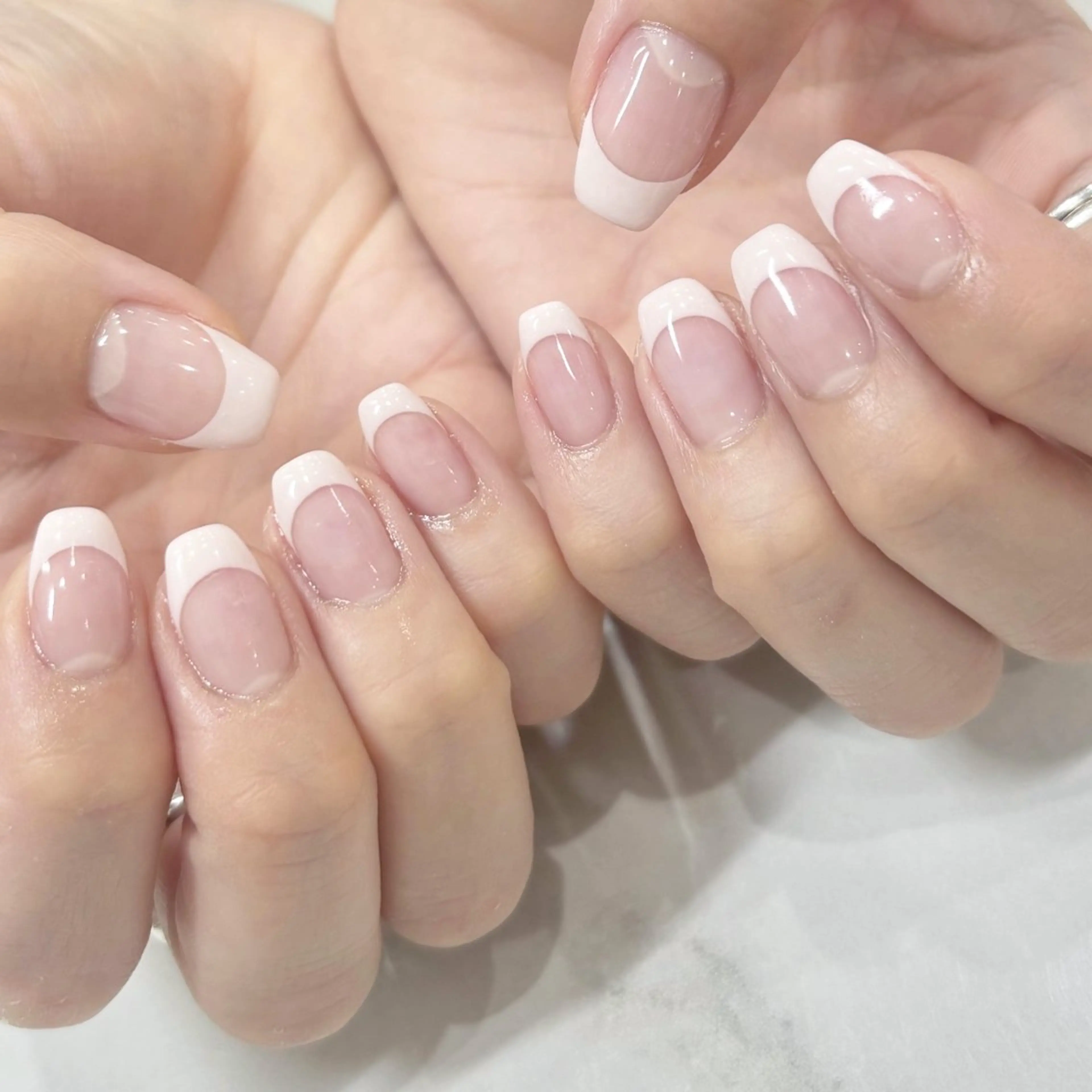 🍒フレンチ(ベースクリア)の写真