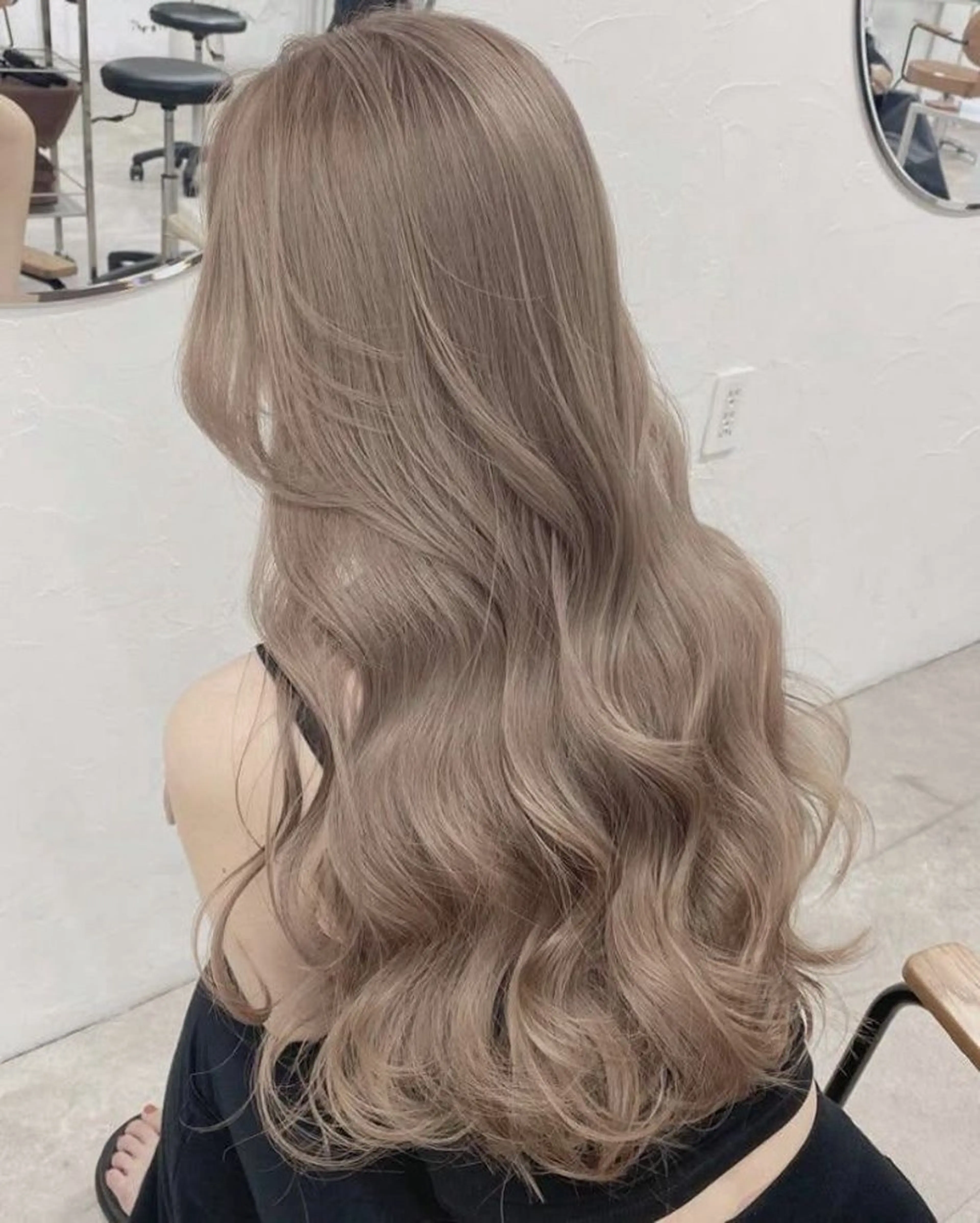 近日ご案内可能💡))【特別価格︎】((低ダメージケアブリーチダブルカラー¥19350→¥9900の写真