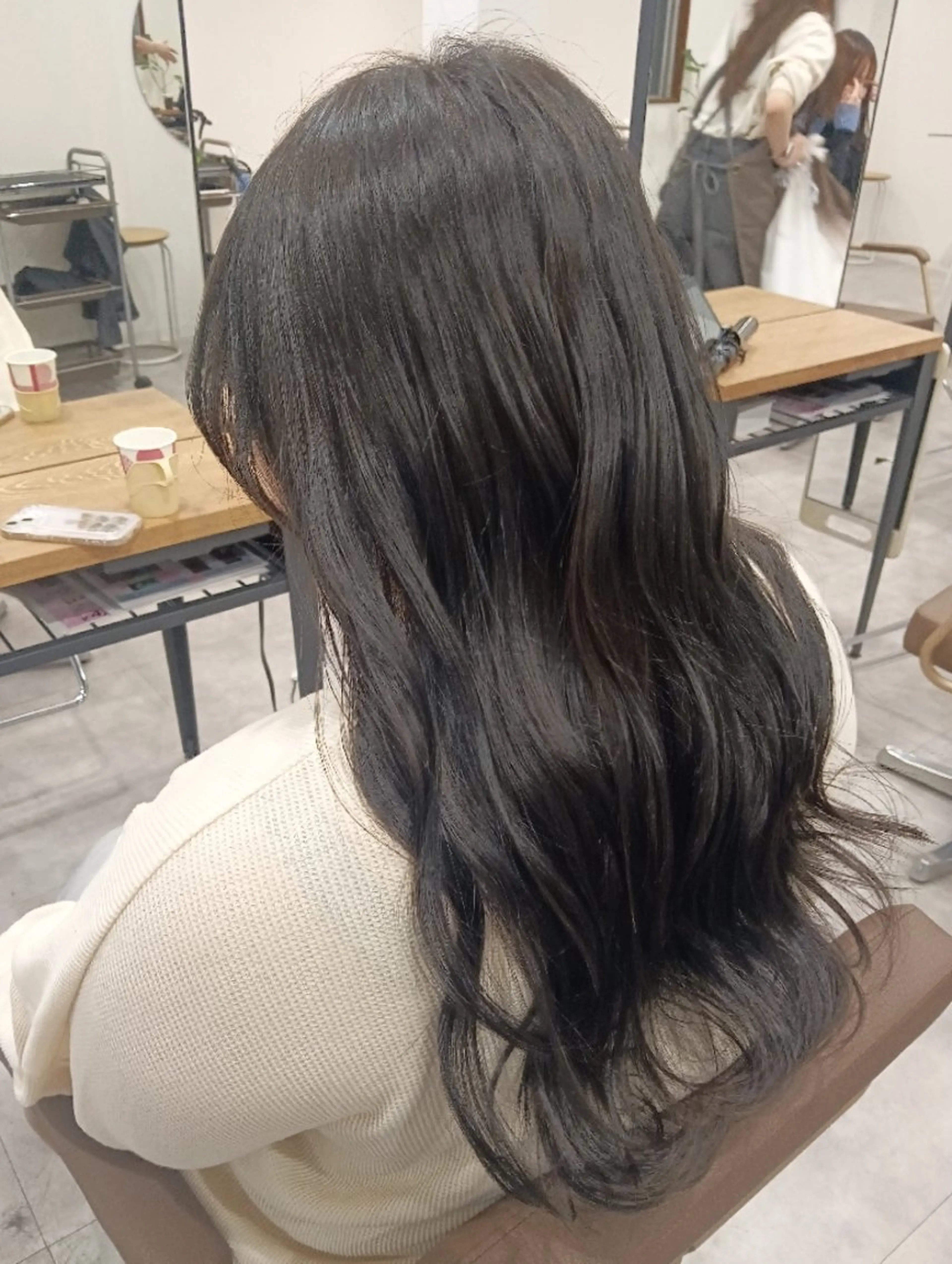 カラー グレージュ ヘアカラー kino✟ yuriのヘアスタイル