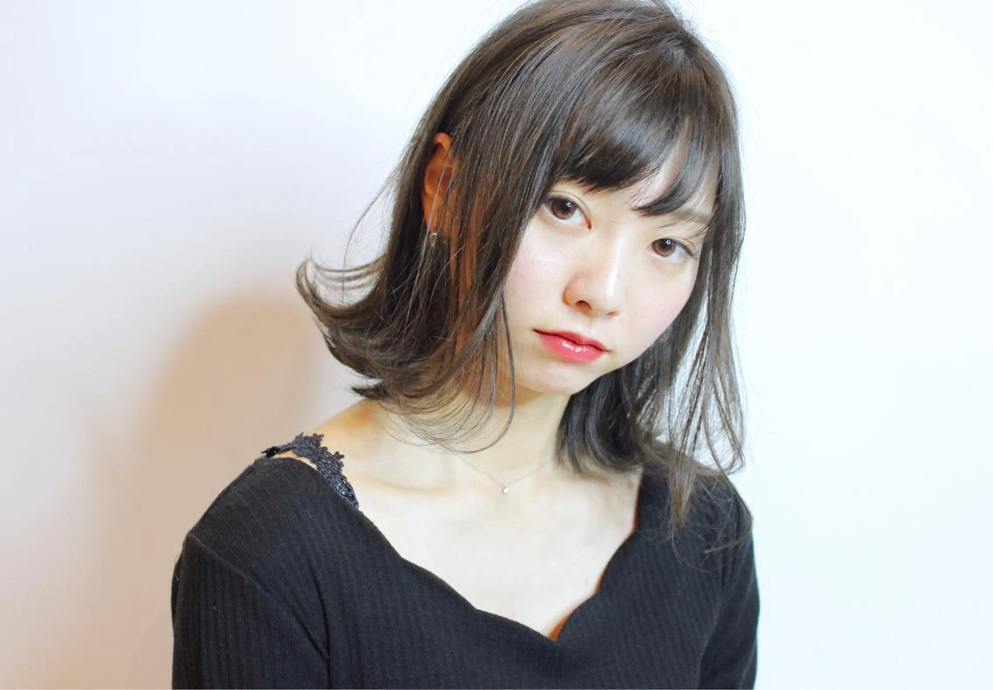 ショート カラー パーマ ヘアアレンジ トレンドヘア🩶 艶髪🩶yoshiのヘアスタイル