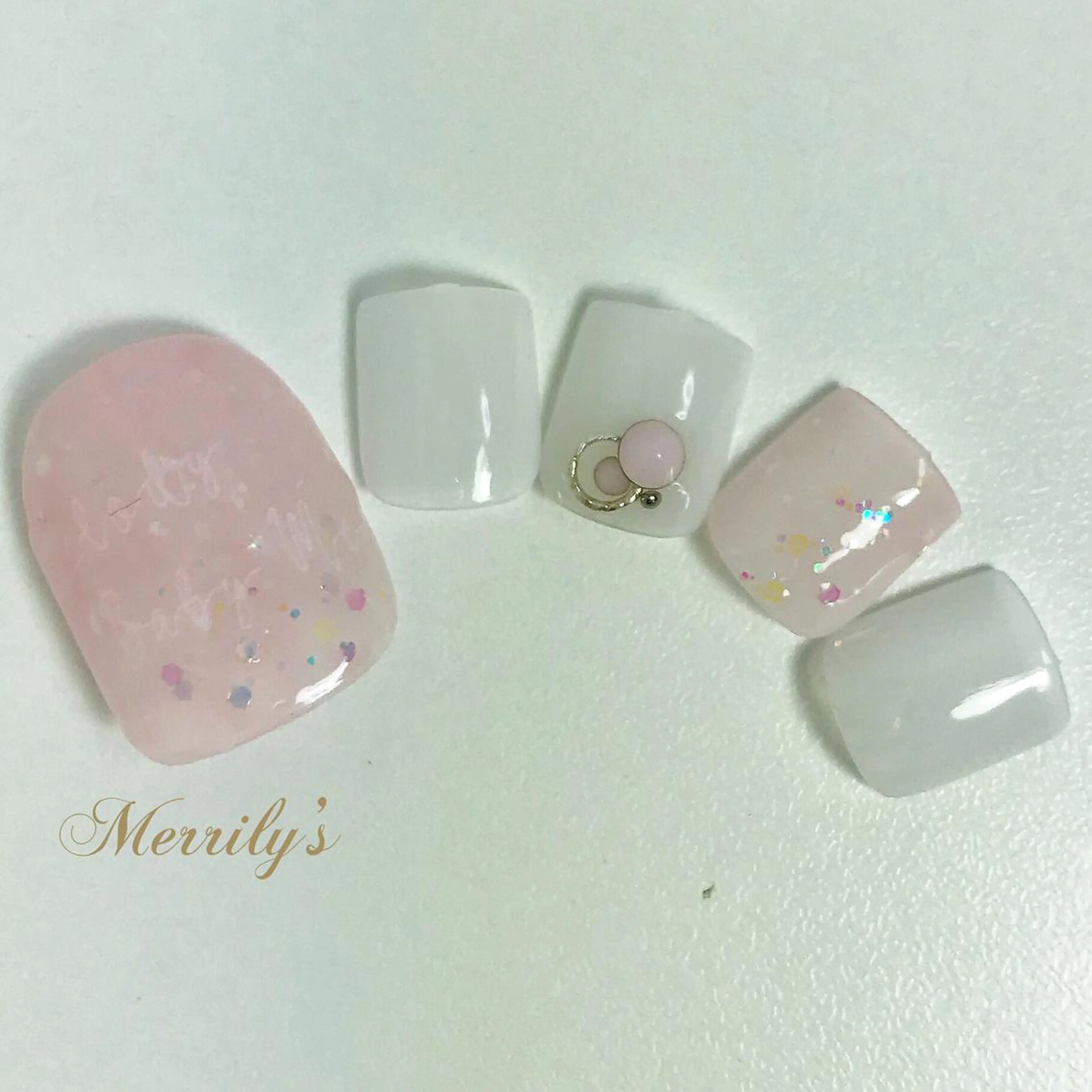 ネイル Merrily's Hagi Minaのネイルデザイン