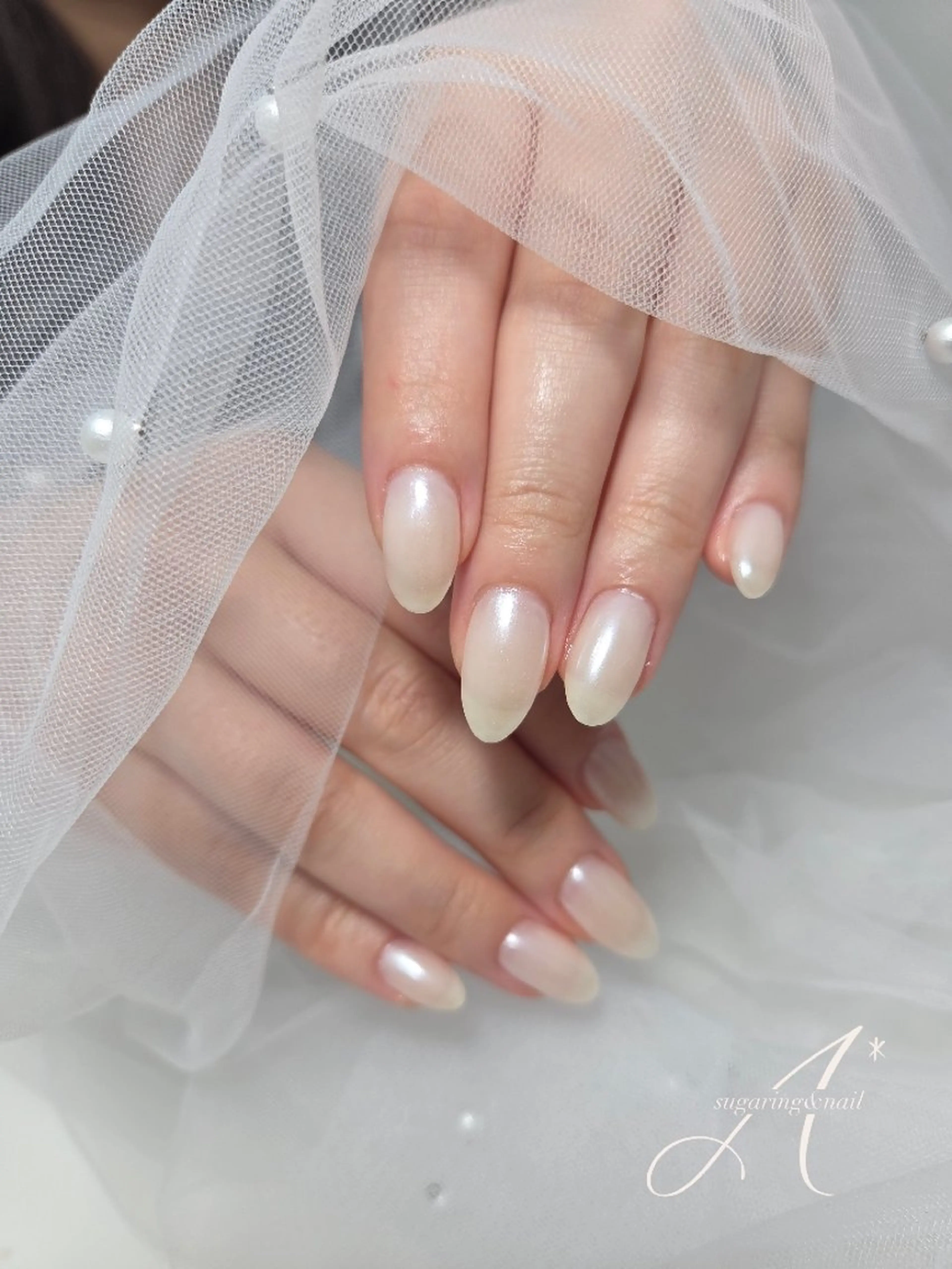 ネイル ミラーネイル ホワイト A*《エースター》 シュガーリング🍋のエステ・リラクイメージ