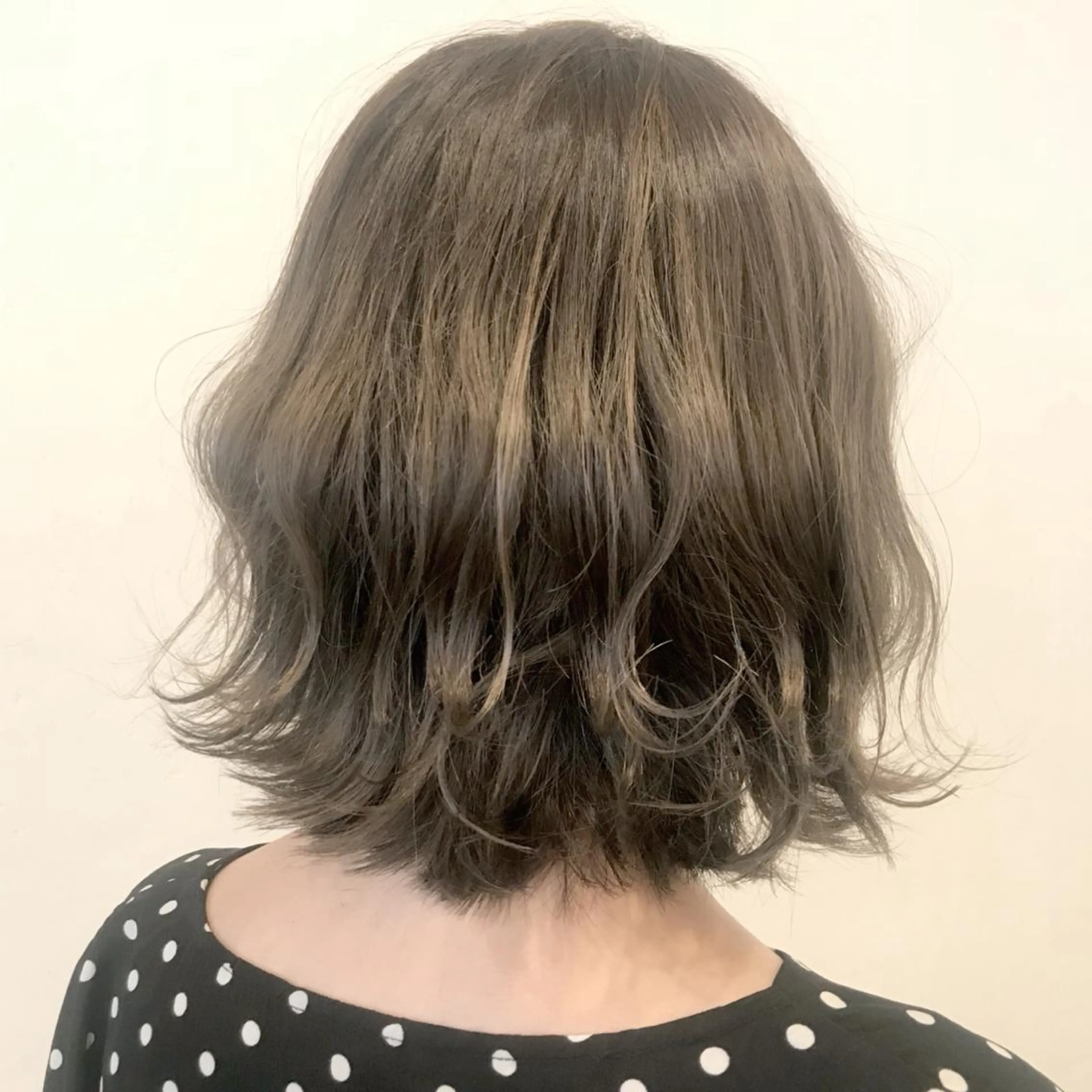 ミディアム カラー メンズ限定クーポン シェアサロン博多のヘアスタイル