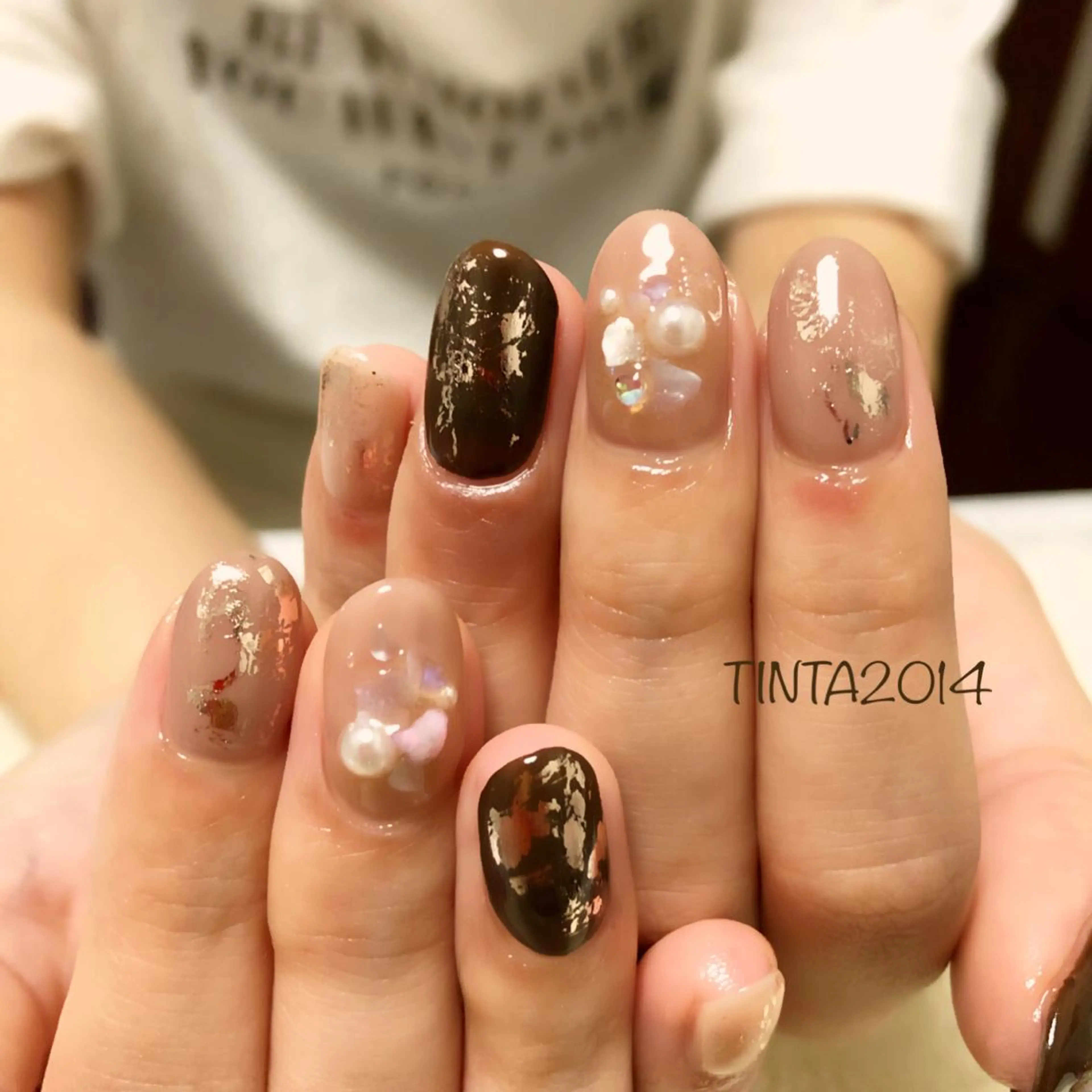 ネイル ブラウン 馬場 典子のネイルデザイン