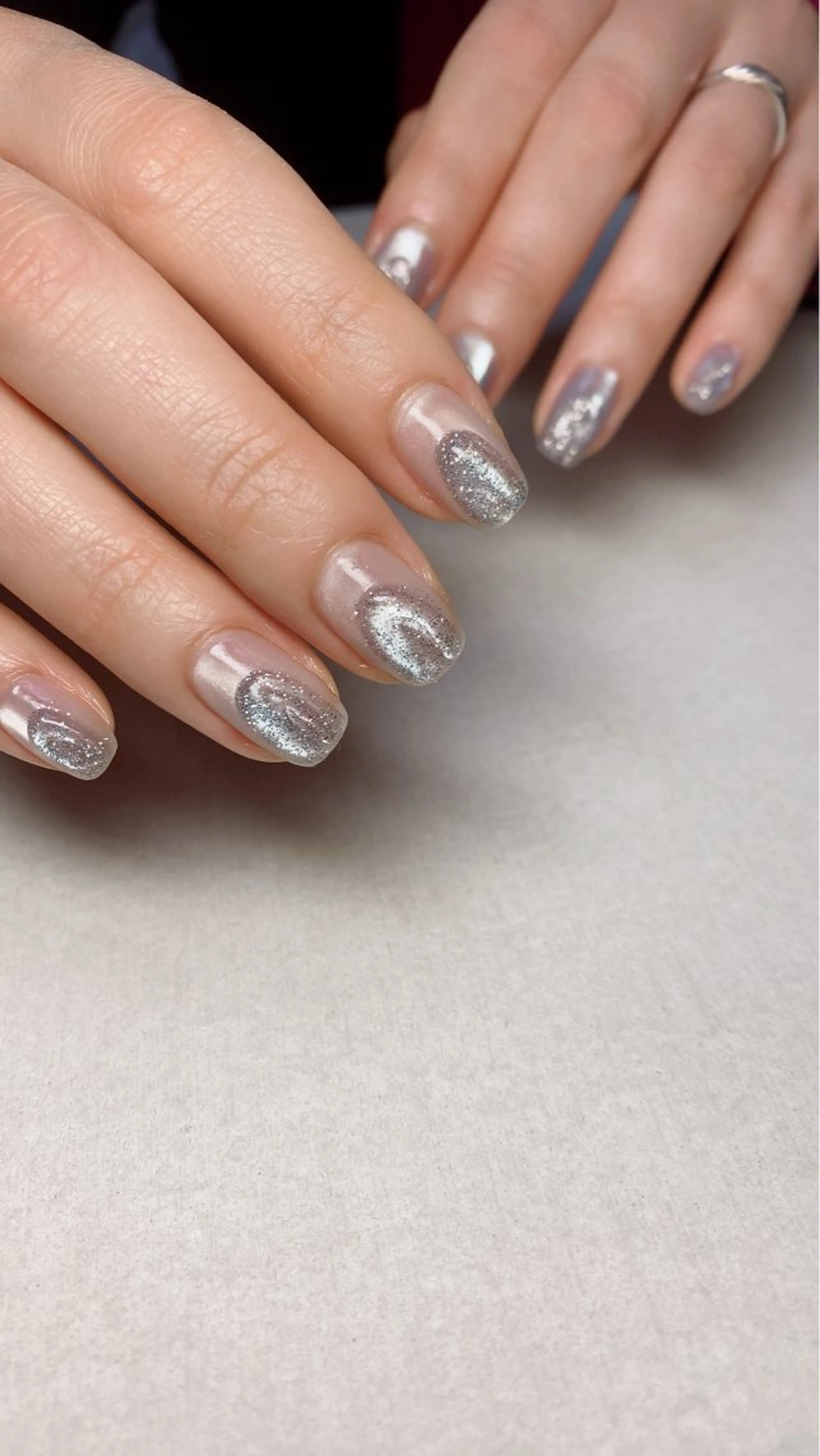 ネイル アートネイル ブルー フラッシュネイル キラキラネイル マグネットネイル irooo 21のネイルデザイン