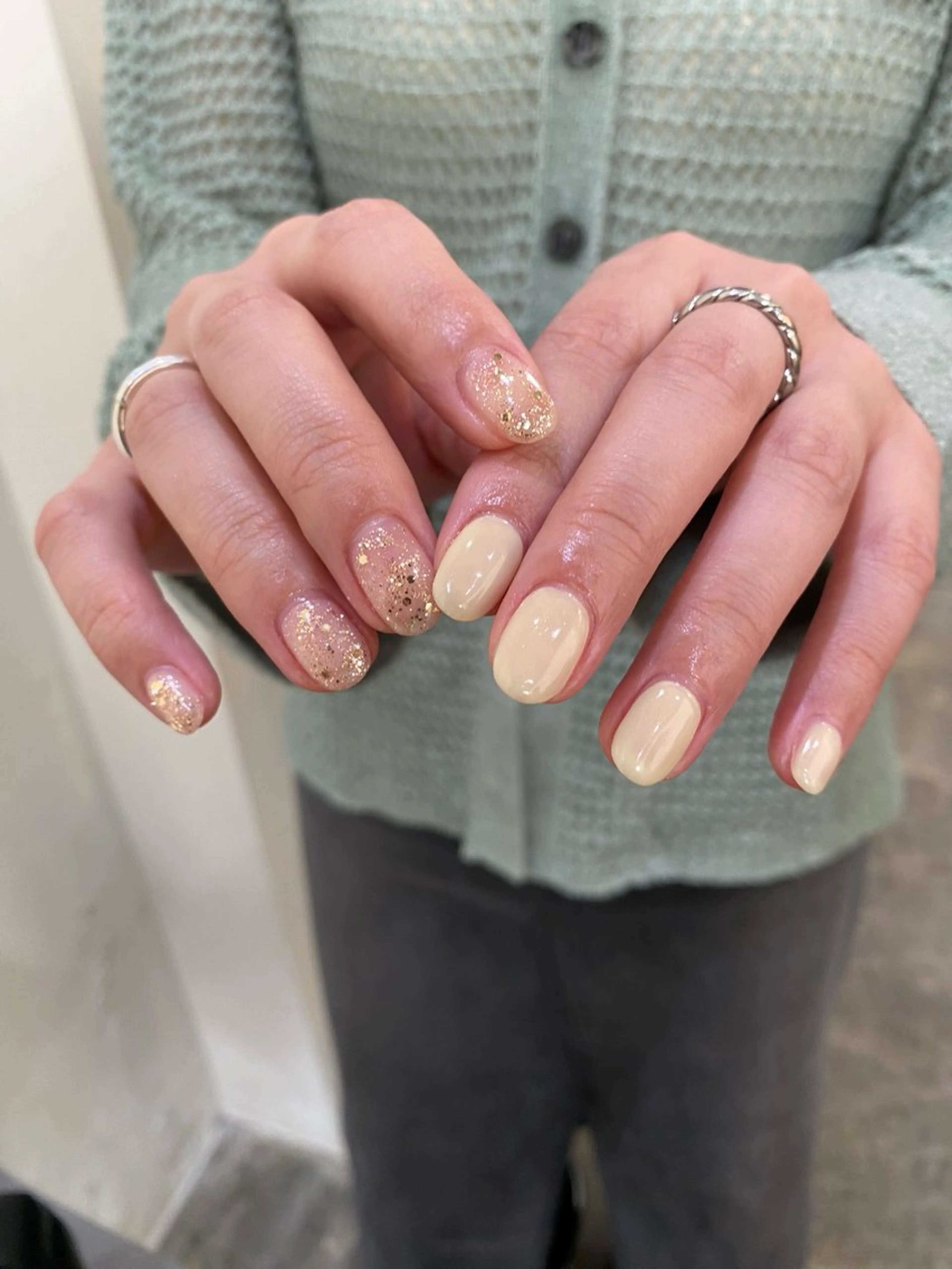 ネイル ワンカラーネイル 黄色 nable.所属・栗林 実莉のネイルデザイン